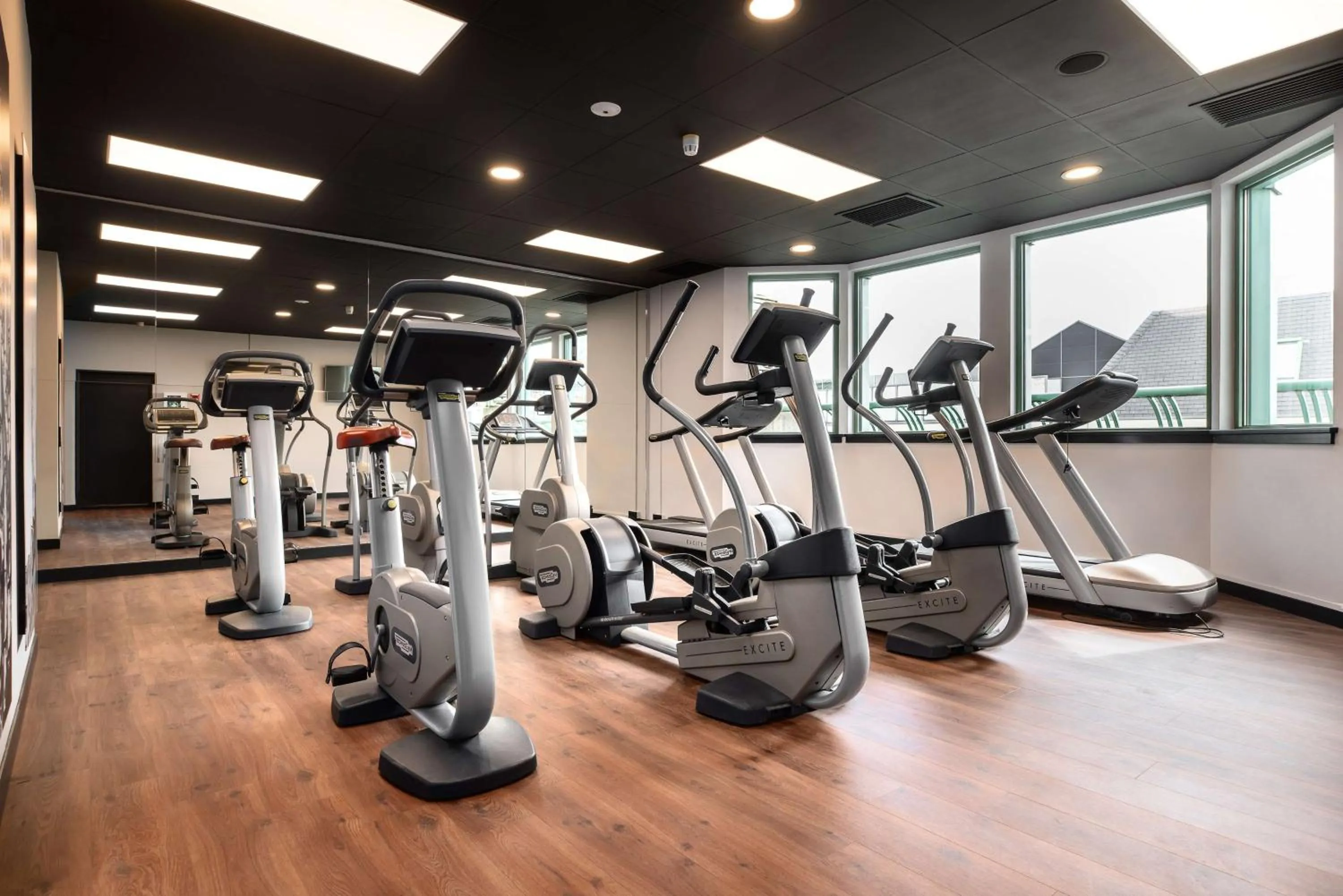 Fitness centre/facilities in Radisson Collection Grand Place Brussels