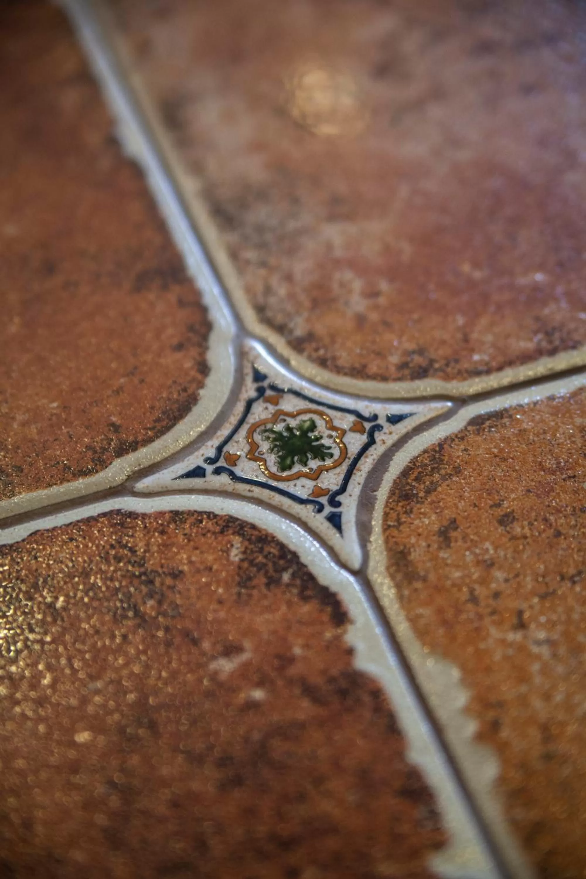 Decorative detail in Viangbua Mansion