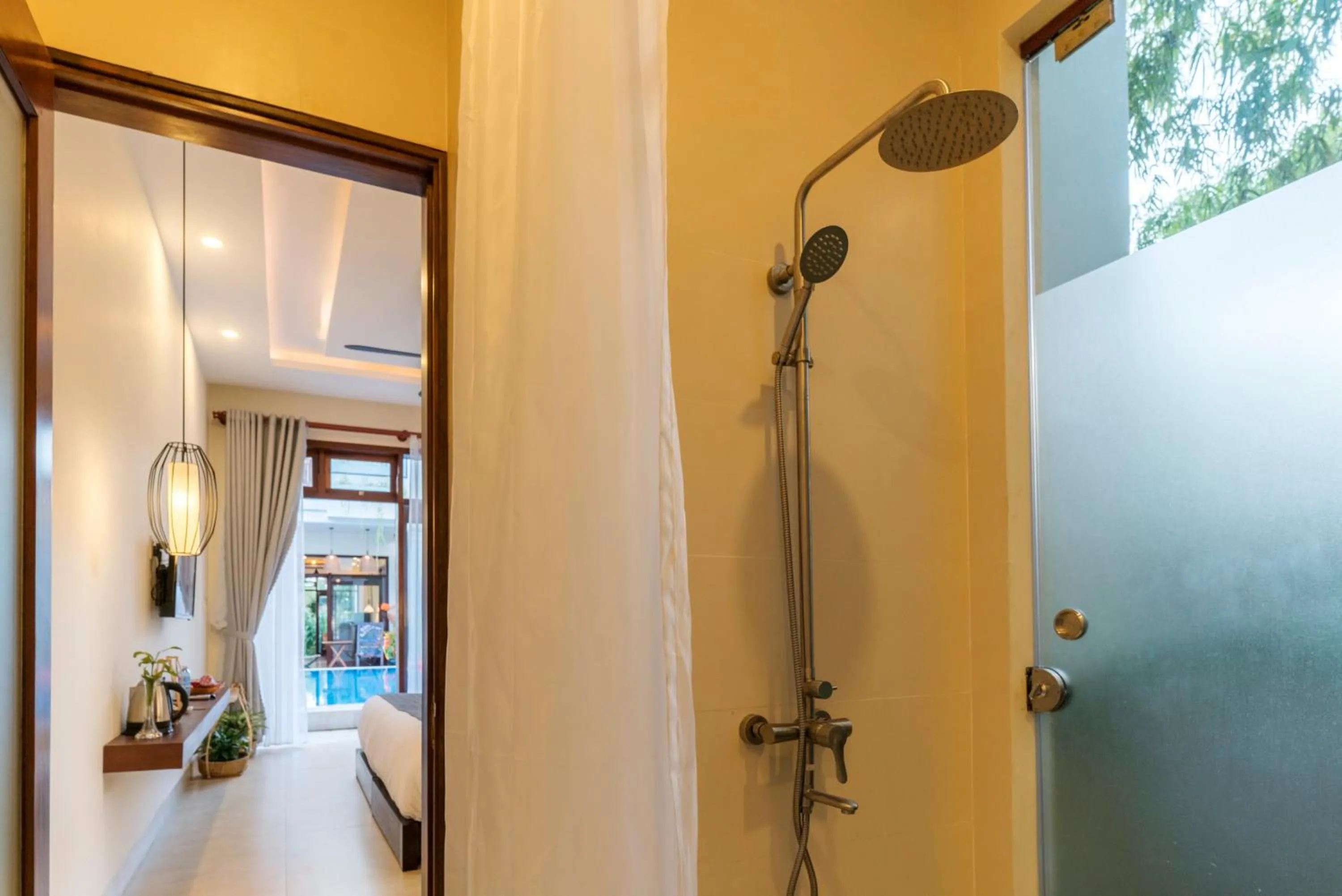 Bathroom in Riverside Hamlet Homestay & Villa