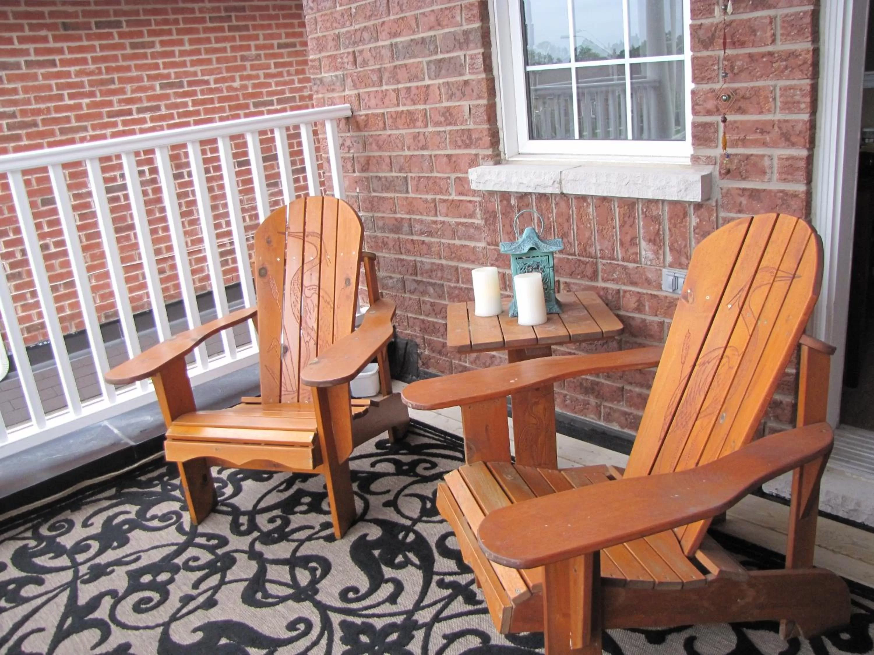 Balcony/Terrace in Willow Pond Satellite B&B