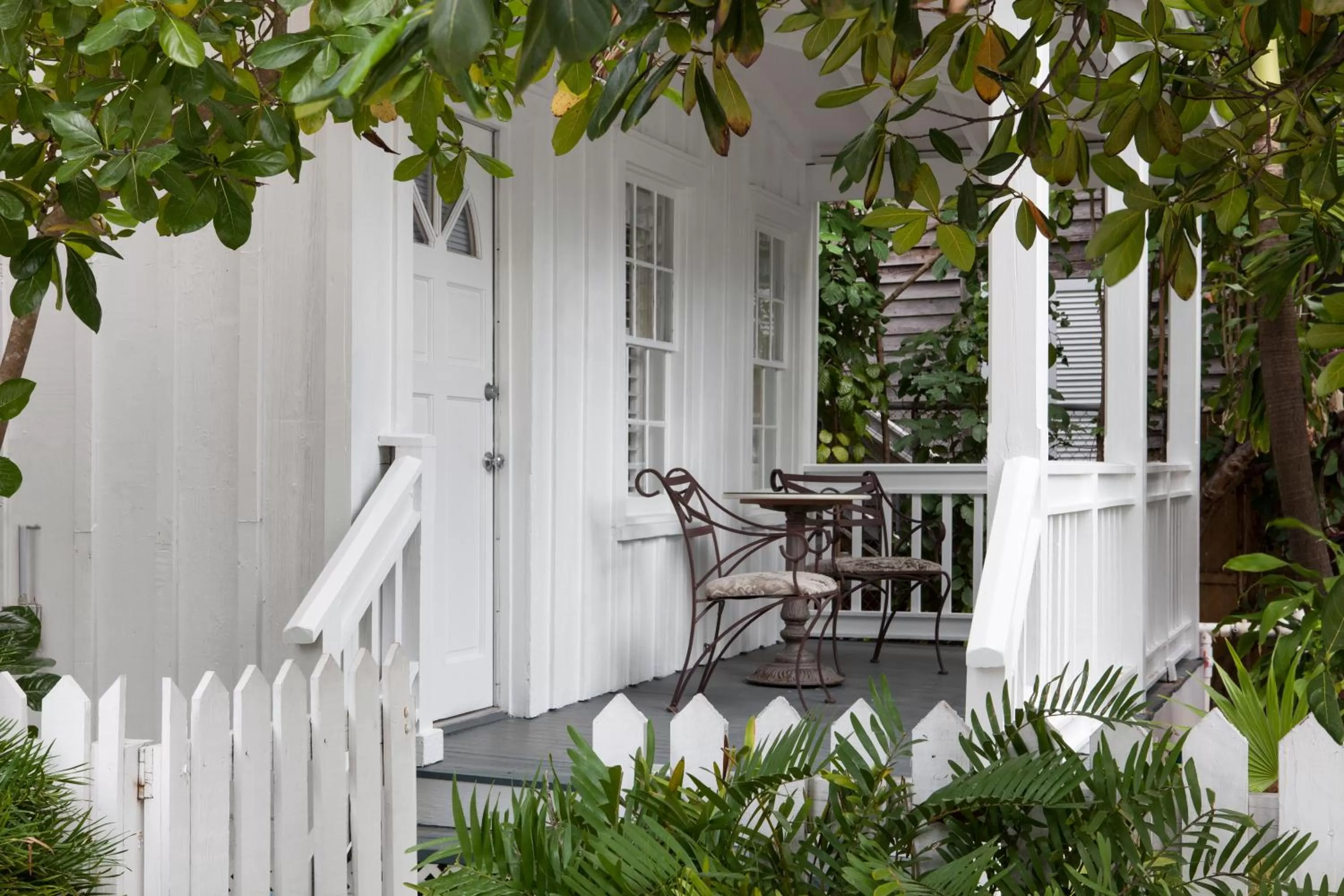 Facade/entrance in Paradise Inn - Adult Exclusive