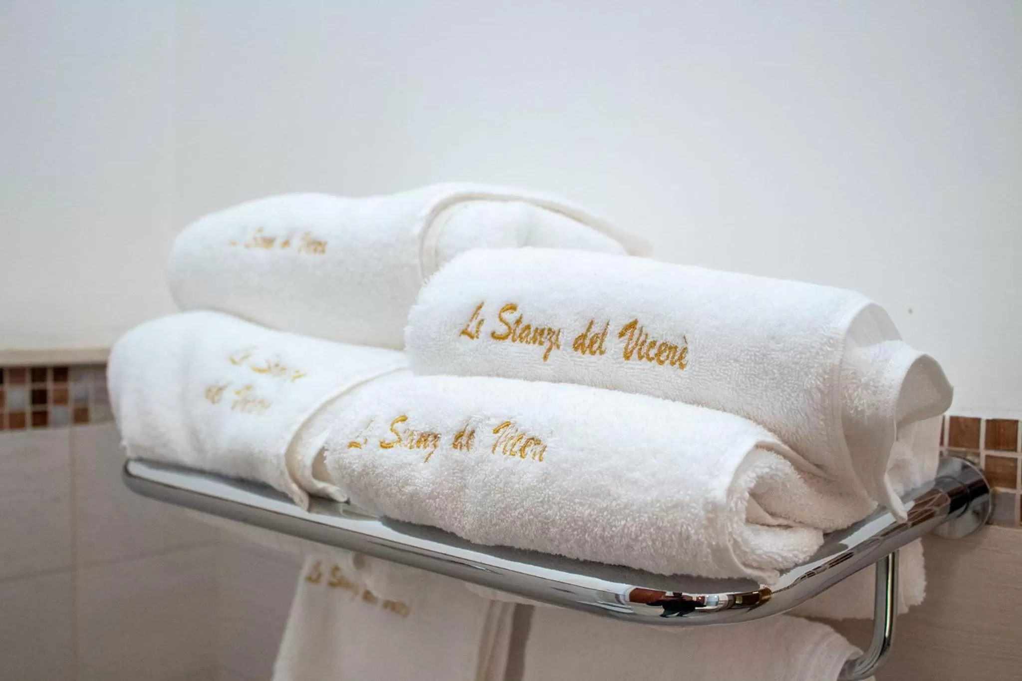 Bathroom in Le Stanze Del Vicerè Boutique Hotel