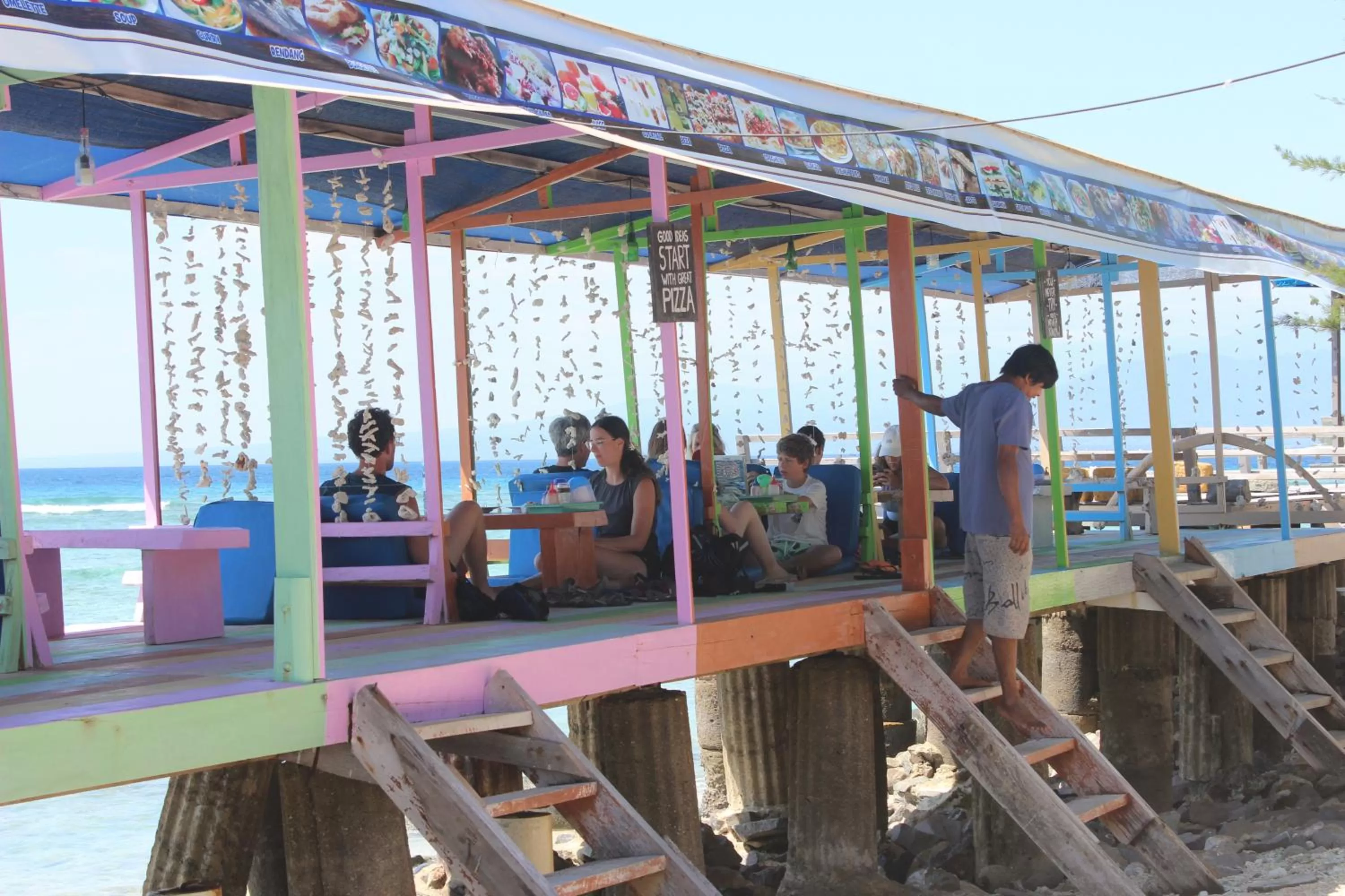 Restaurant/places to eat in Coral Beach Seaside