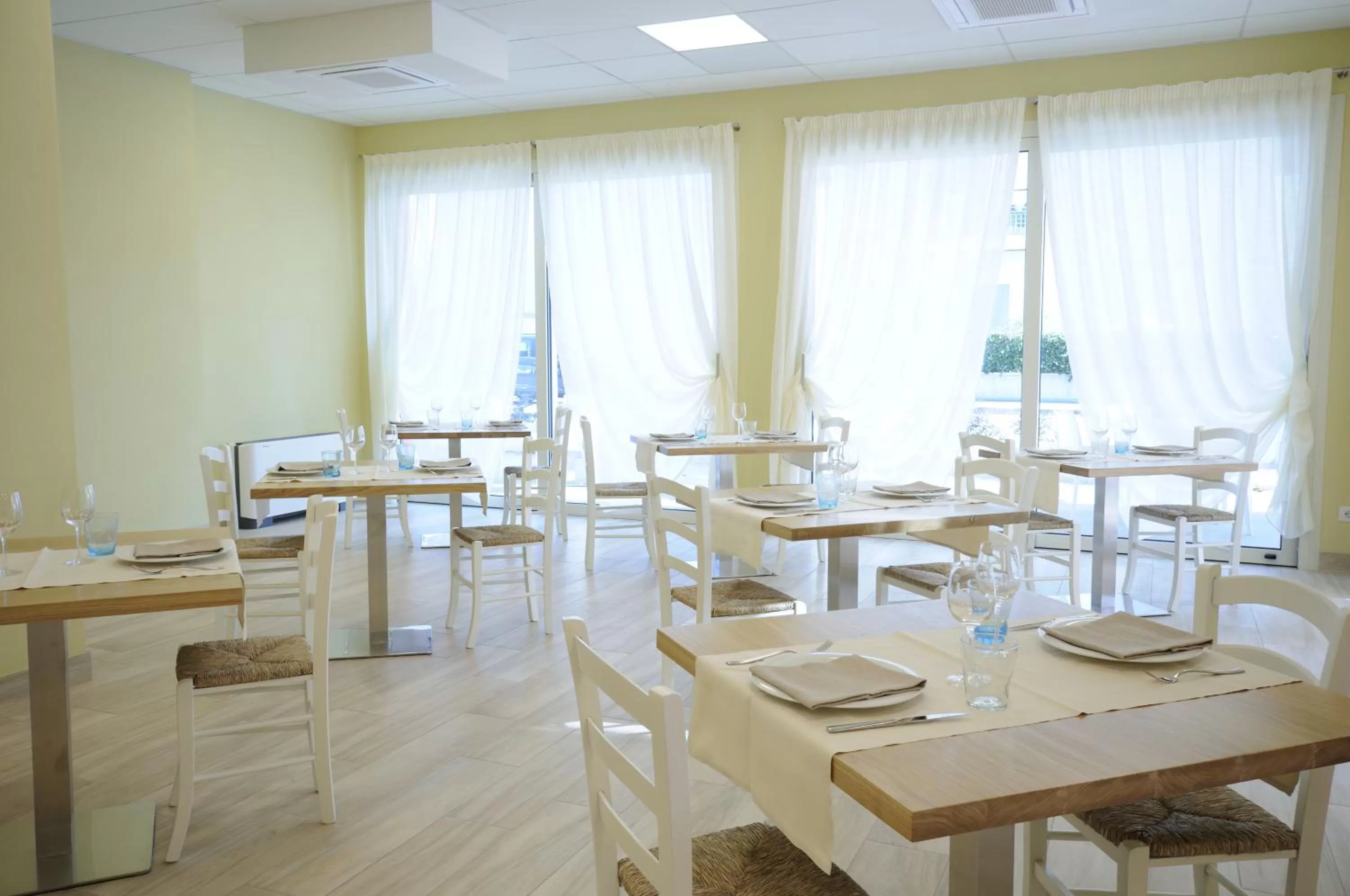 Restaurant/places to eat in Locanda Dogana