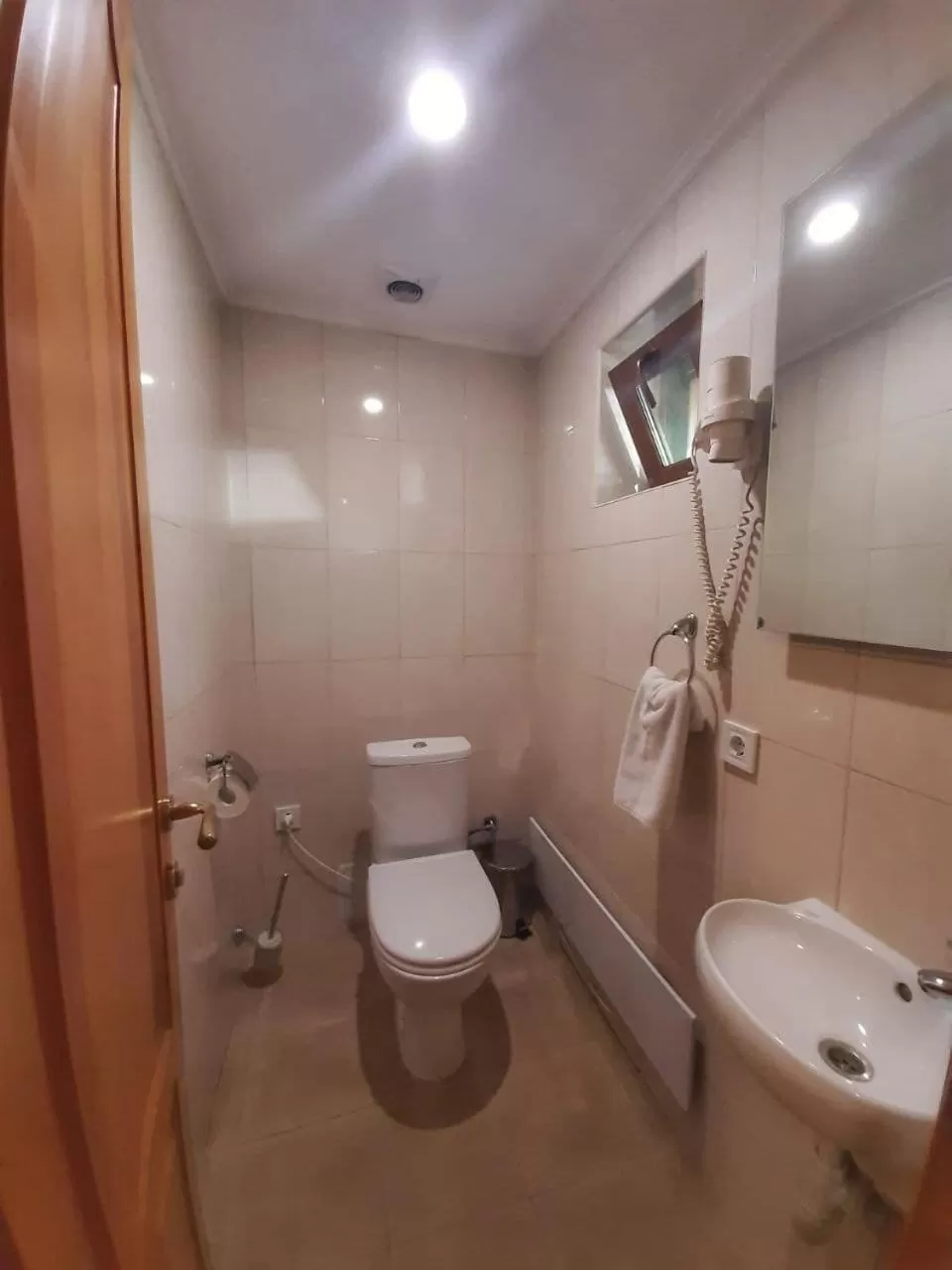 Shower in ONOVO Dendra Hotel