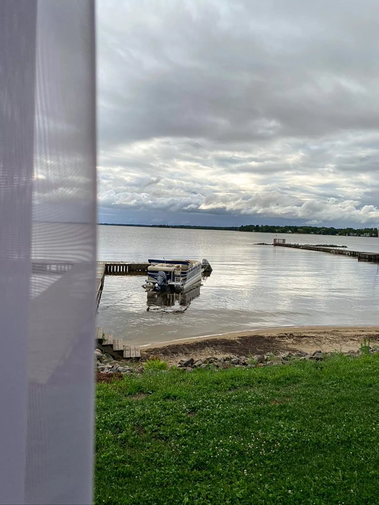 Lake view in La Place Rendez-Vous Hotel