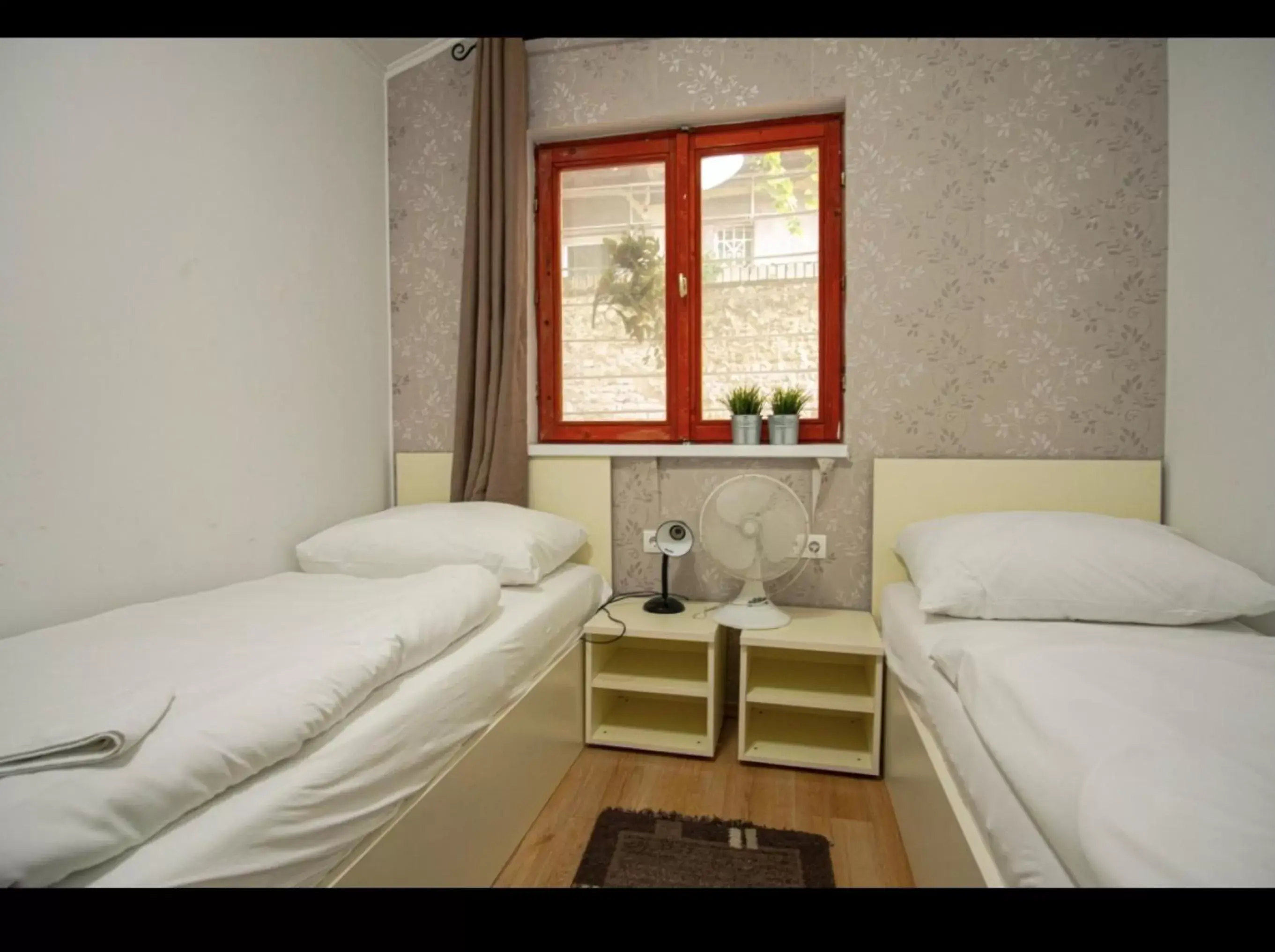 Standard Twin Room in Easy Star Hotel Standard Twin Room in Easy Star Hotel