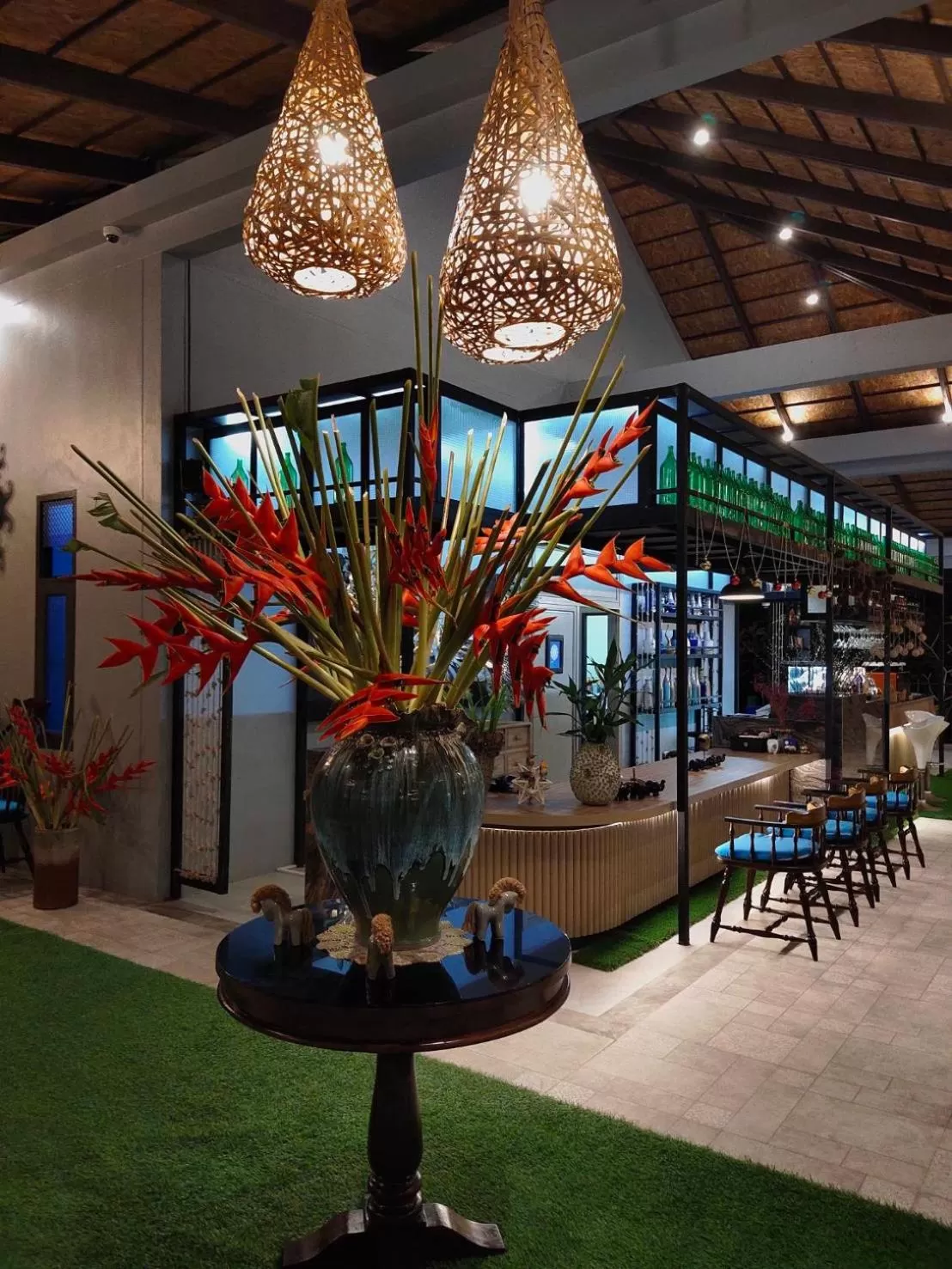 Restaurant/places to eat in Khaolak Blue Sky Villa