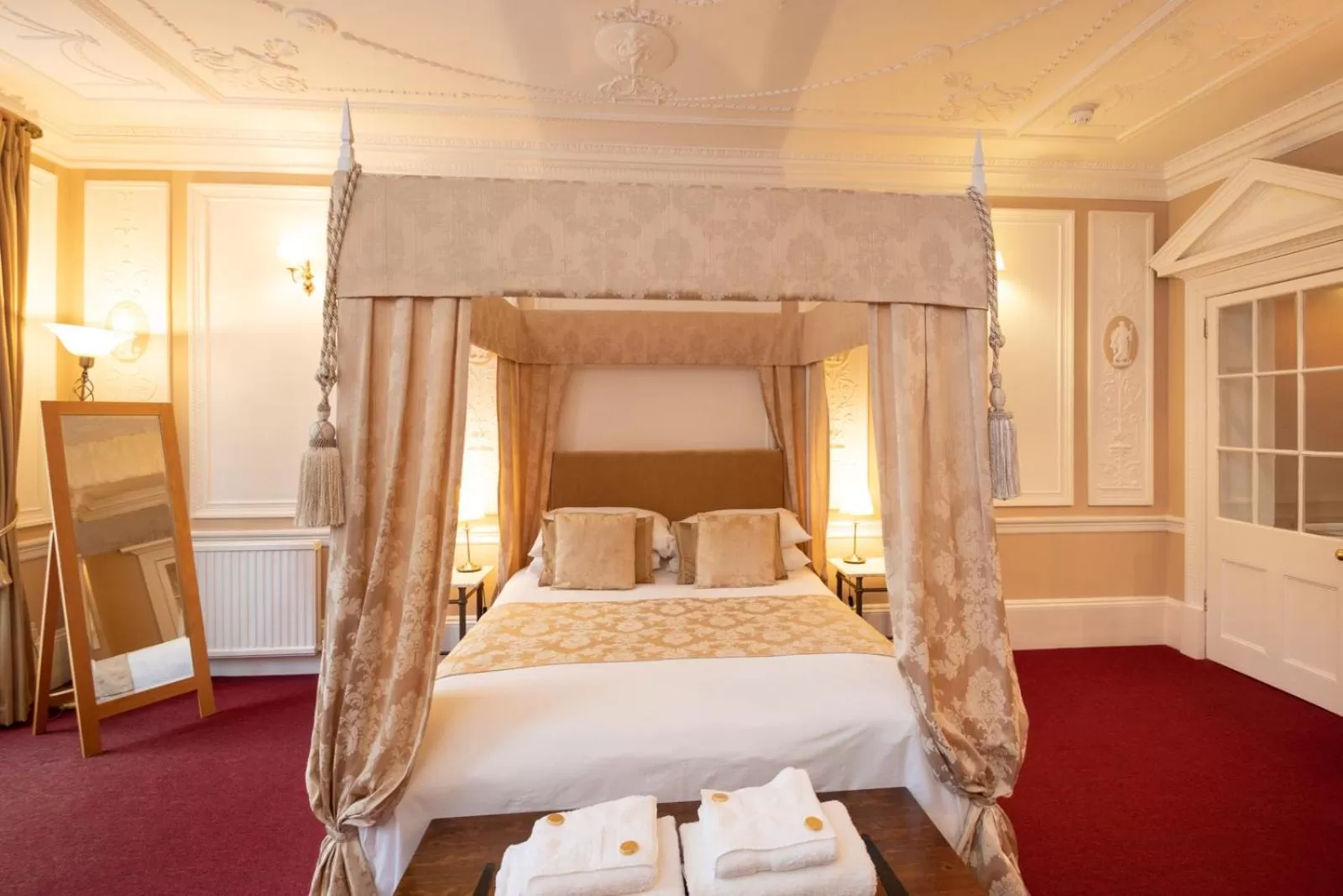 Bedroom, Bunk Bed in The Town House