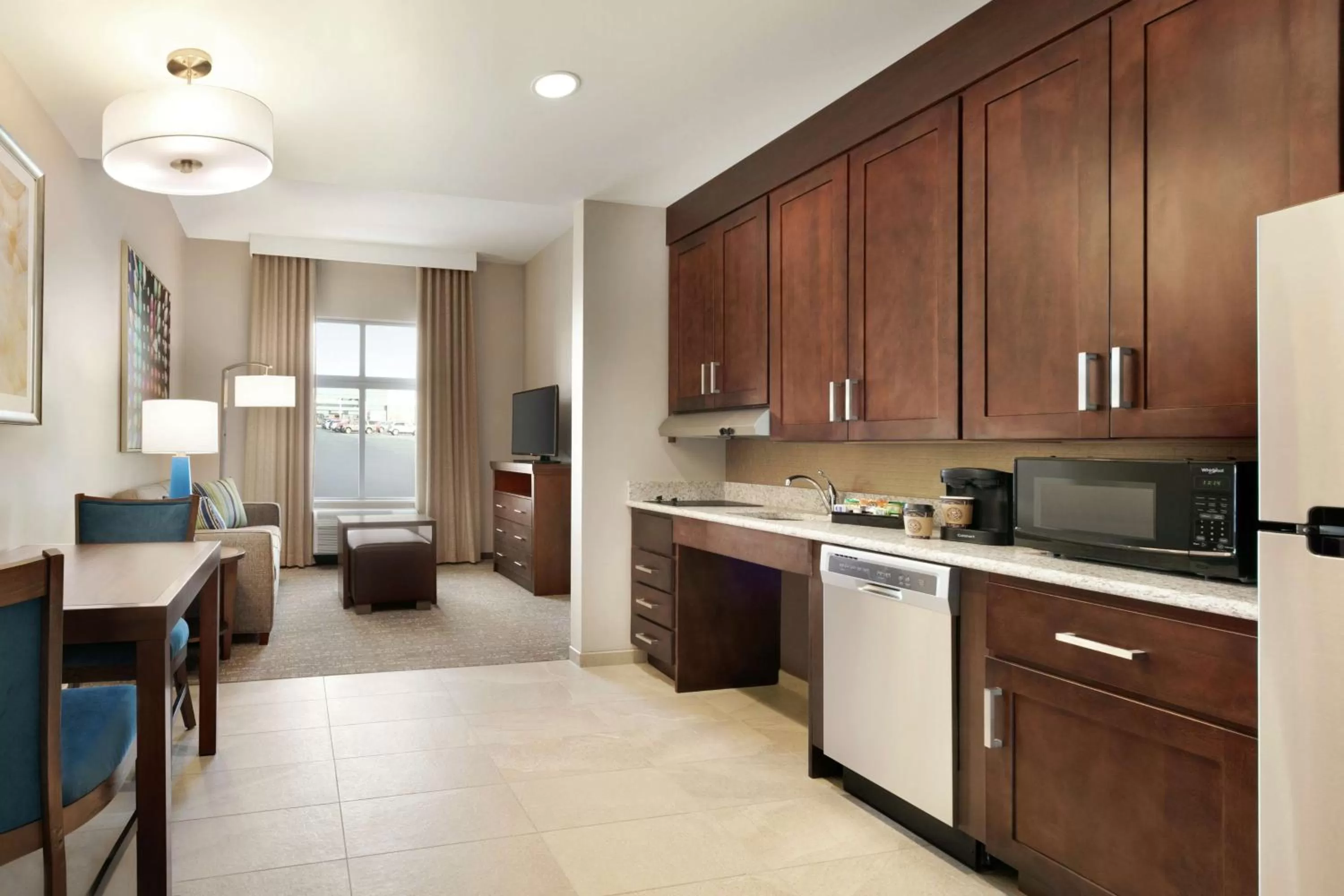 Living room in Homewood Suites By Hilton Hartford Manchester