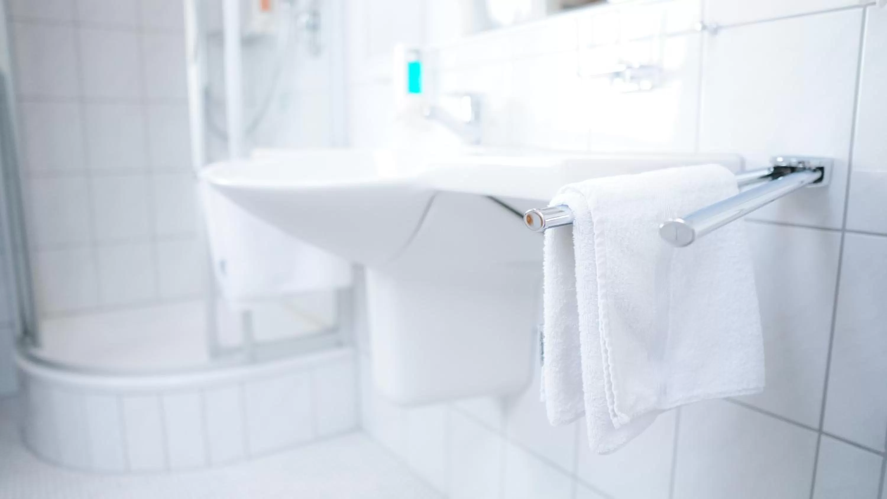 Bathroom in Hotel Neckarblick