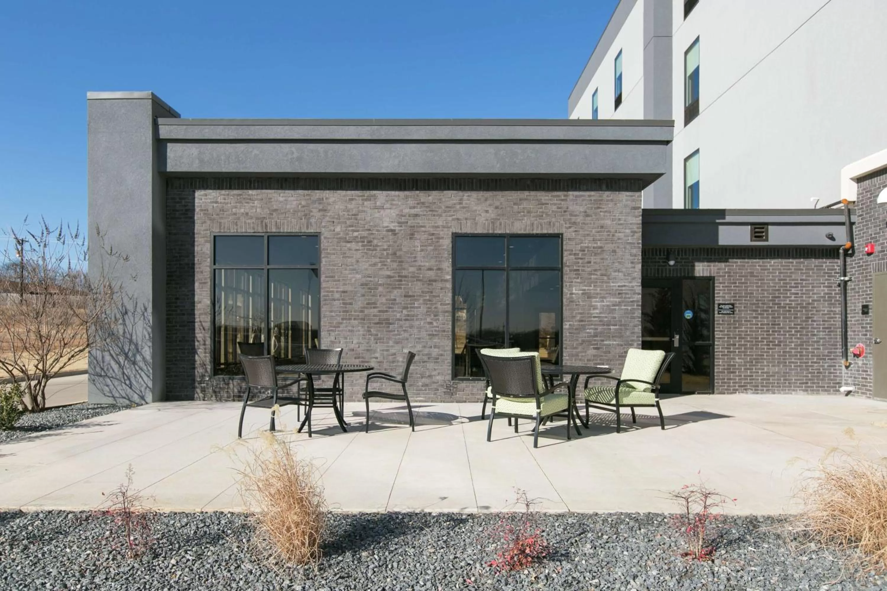 Patio in Hampton Inn & Suites Stroud