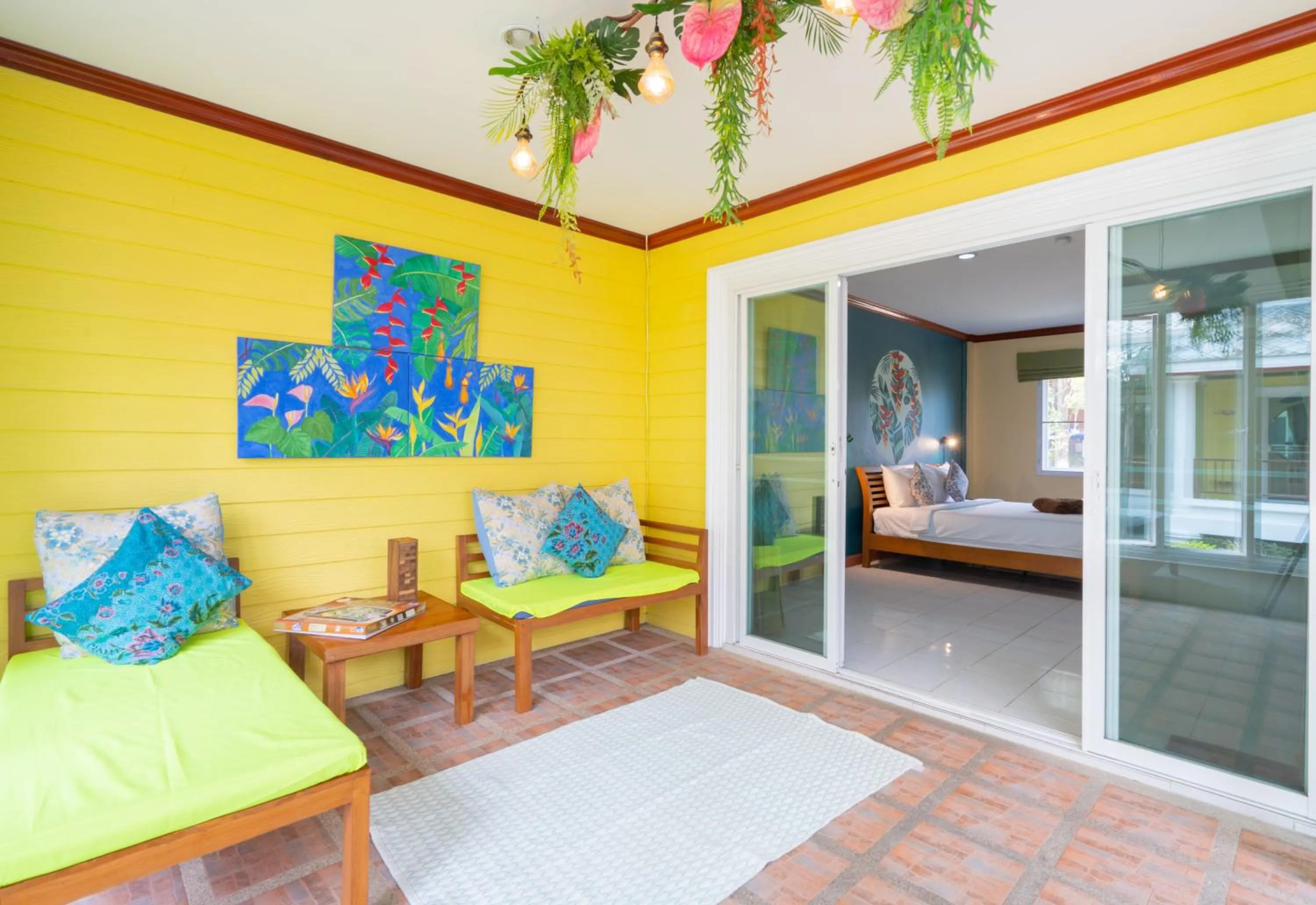 Living room in Lemon House