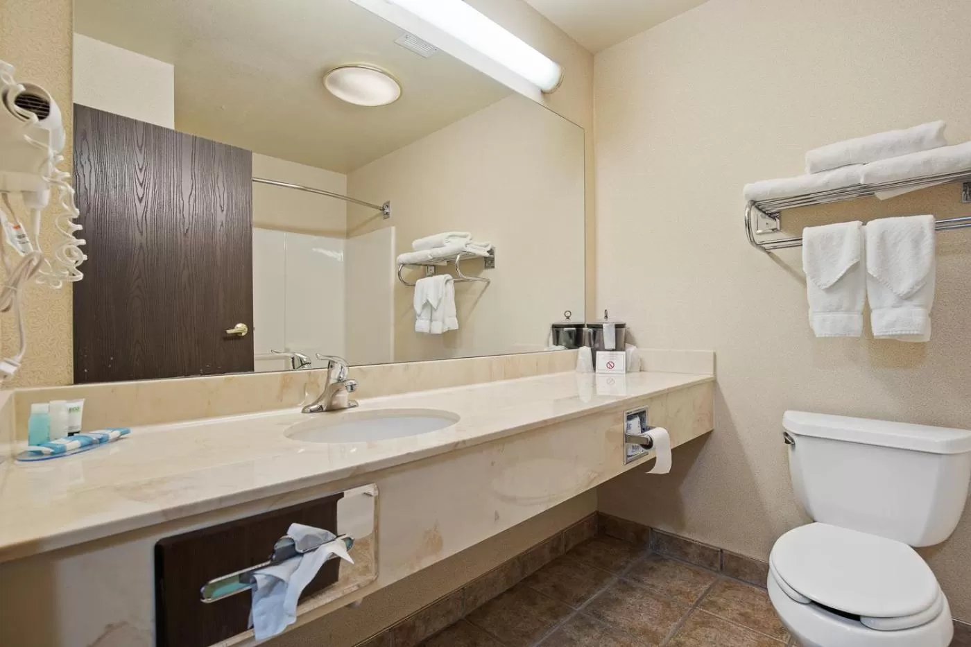 Executive King Suite in Stay USA Hotel and Suites