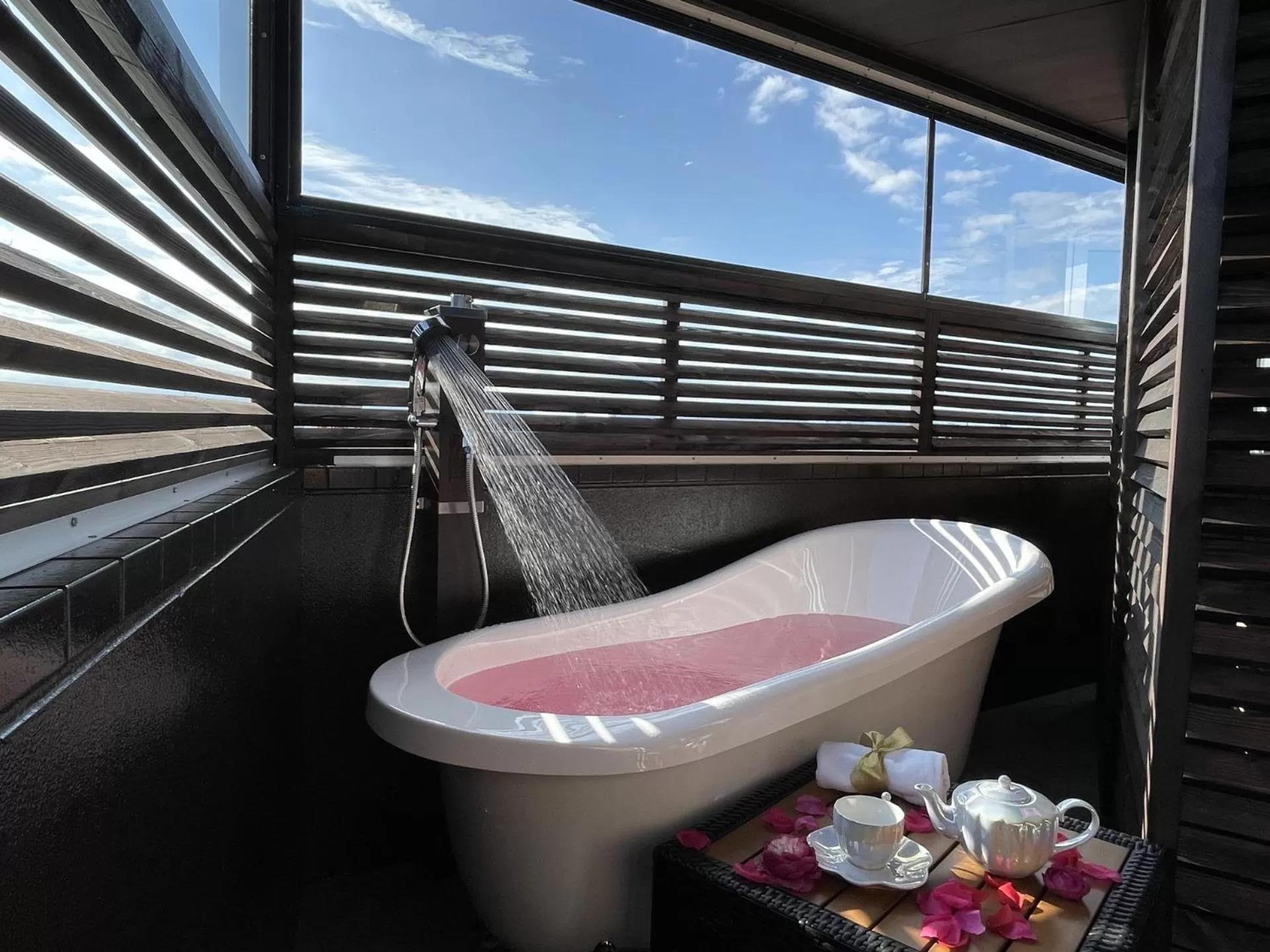 Open Air Bath, Bathroom in Hotel Renaissance Sendai (Leisure Hotel)
