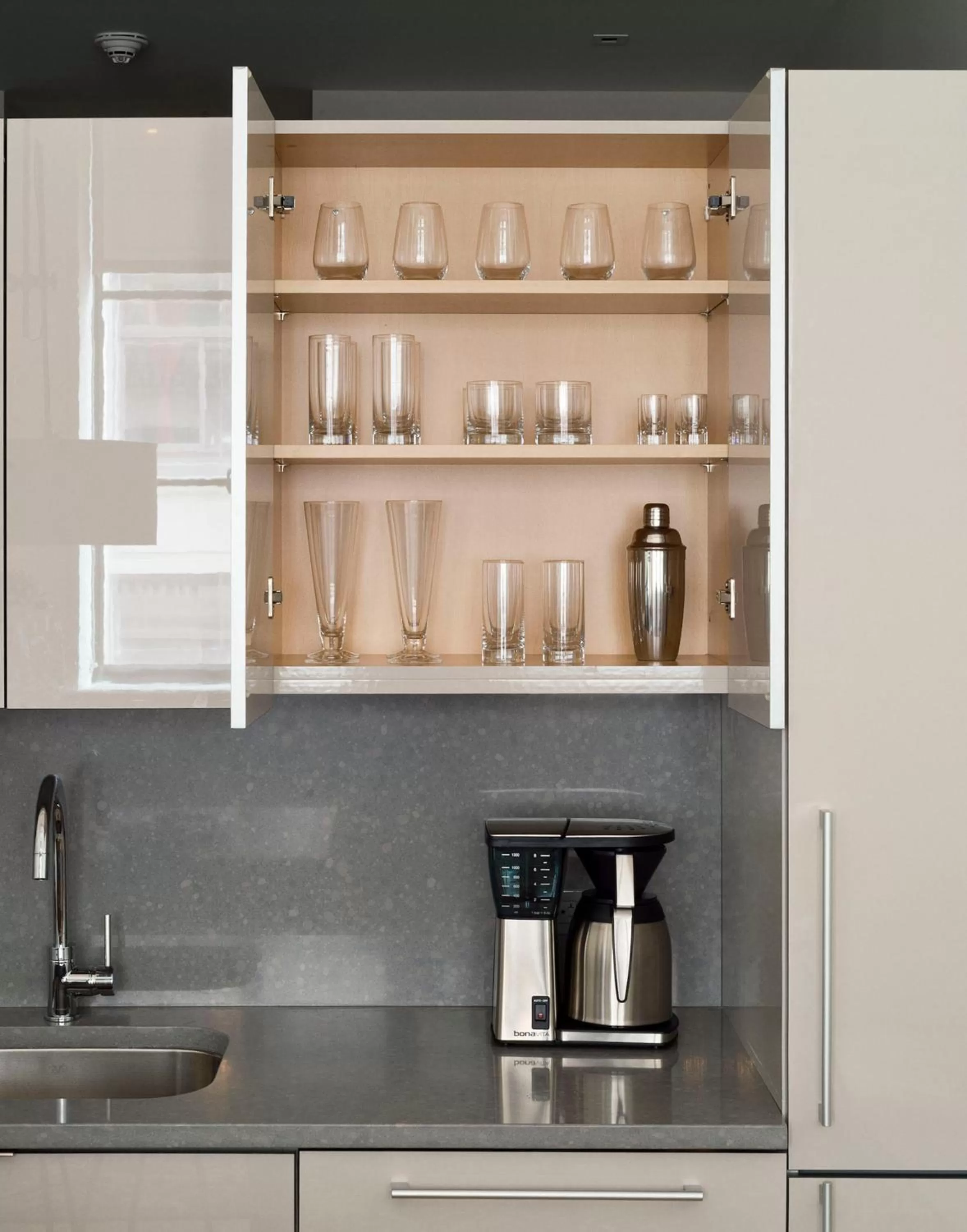 Kitchen or kitchenette in ROOST East Market