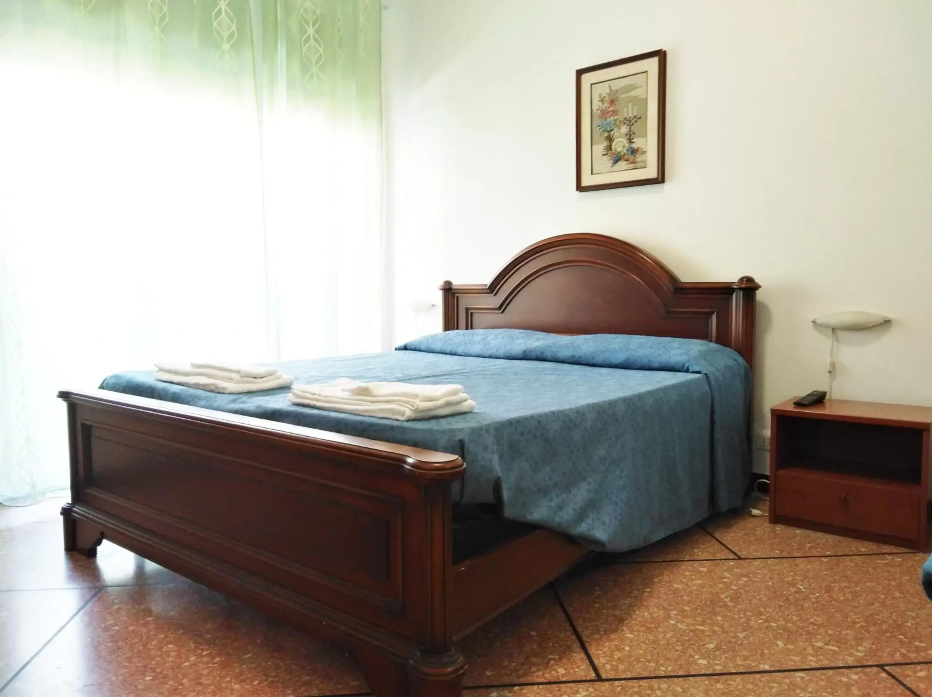 Triple Room in Hotel Suisse Triple Room in Hotel Suisse