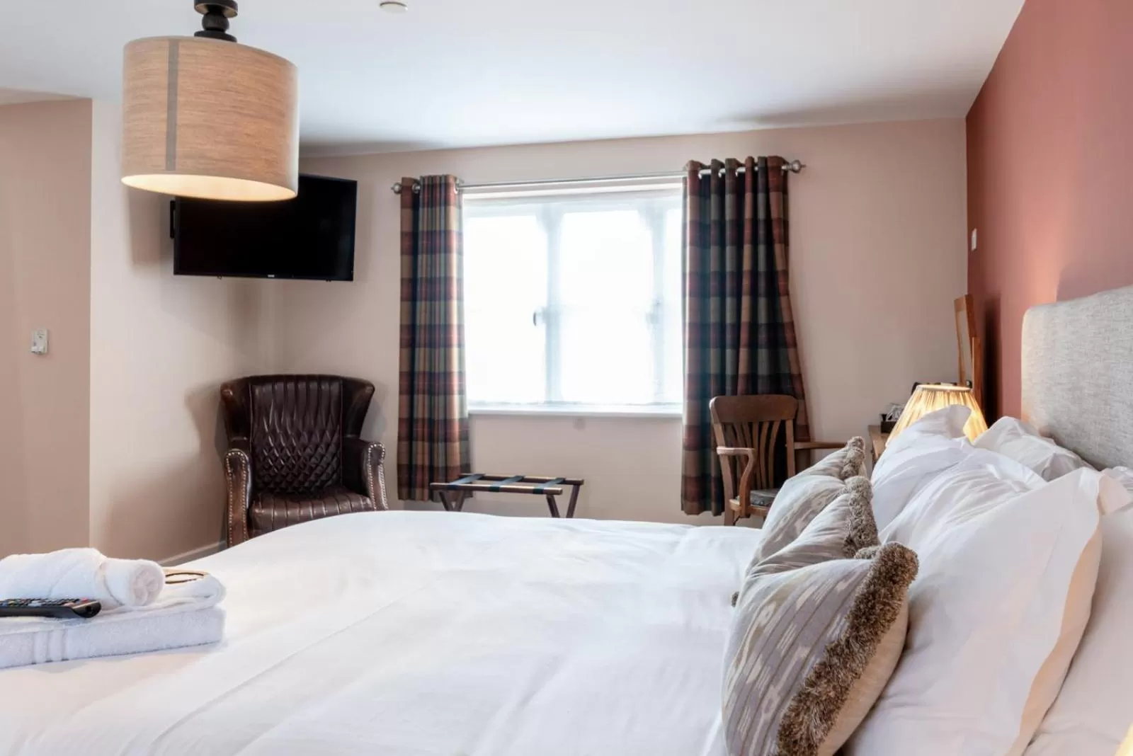 Bed in The Richard Onslow