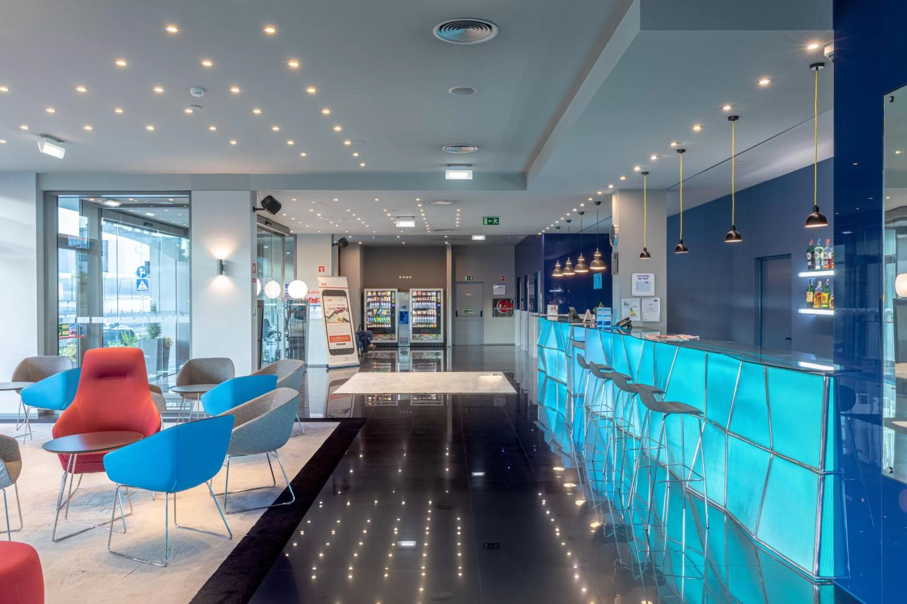 Property building in Holiday Inn Express Lisbon Alfragide by IHG