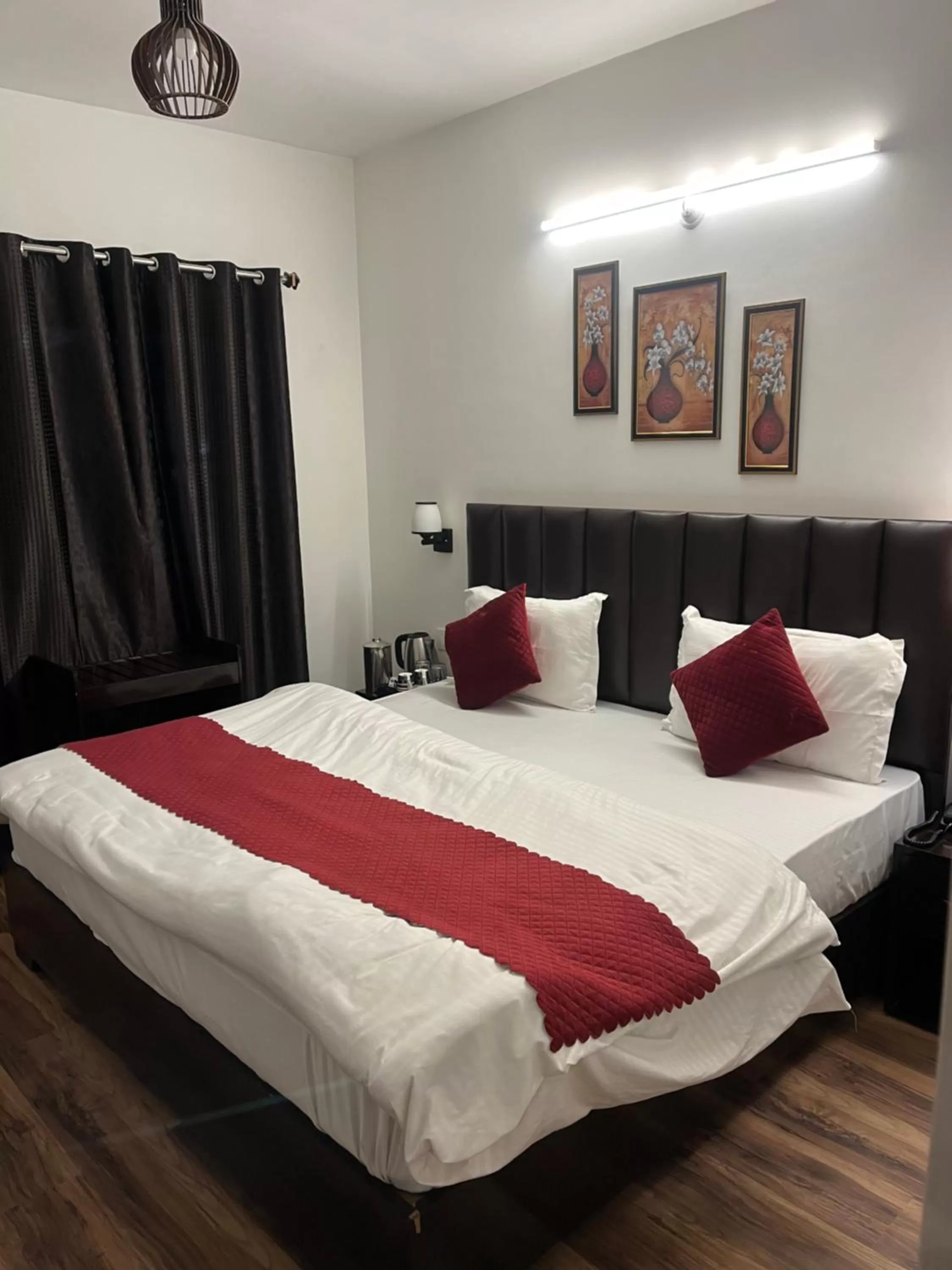 Bed in Cedar Woods Resort