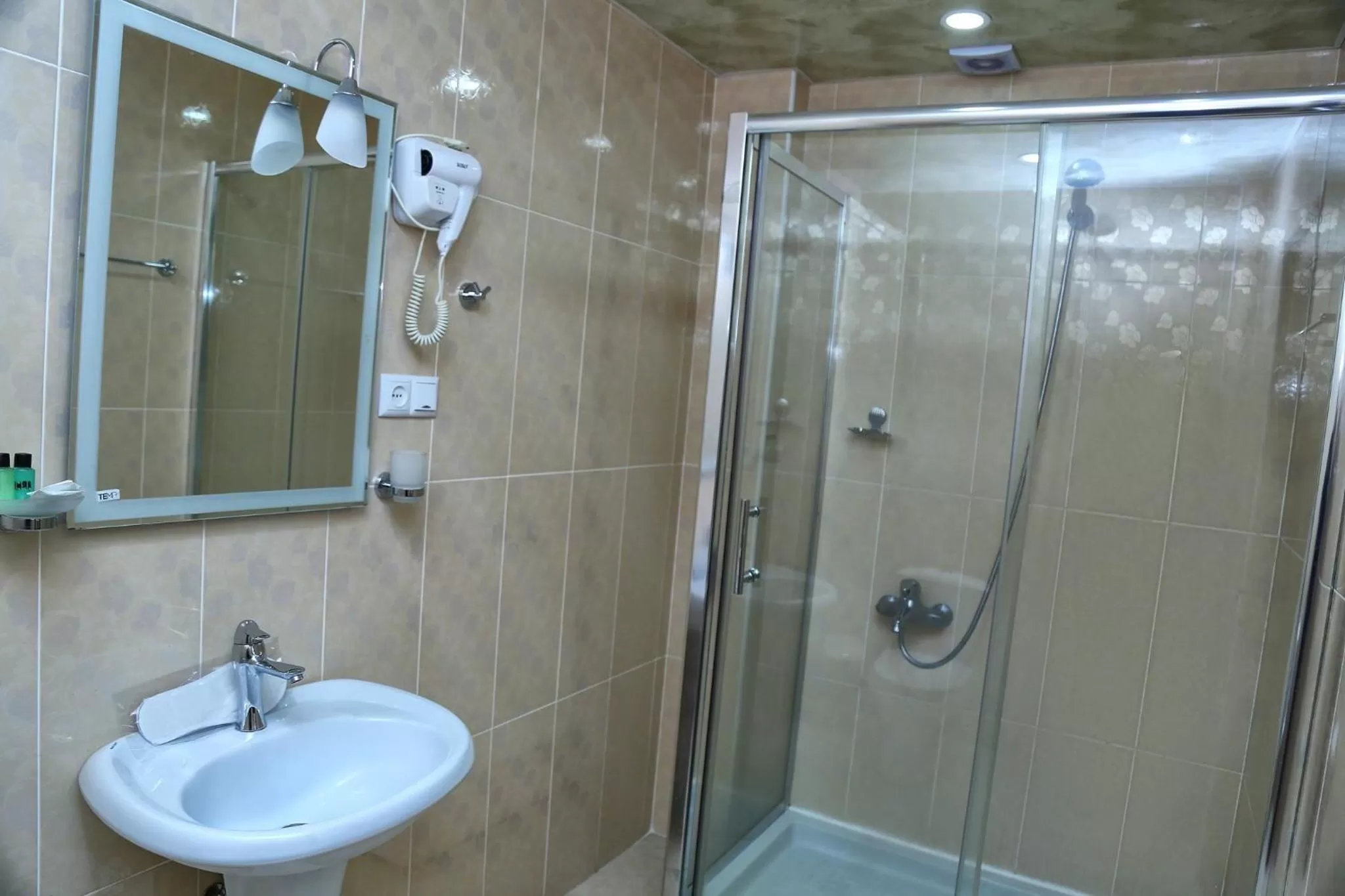 Bathroom in Lara Hotel