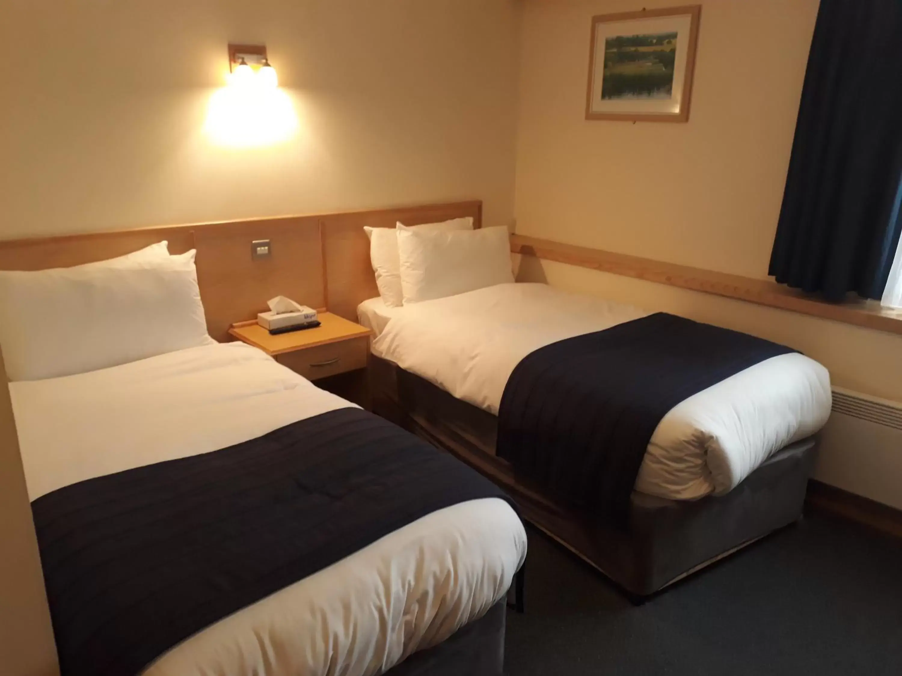 Standard Twin Room in Weald of Kent Golf Course and Hotel Standard Twin Room in Weald of Kent Golf Course and Hotel