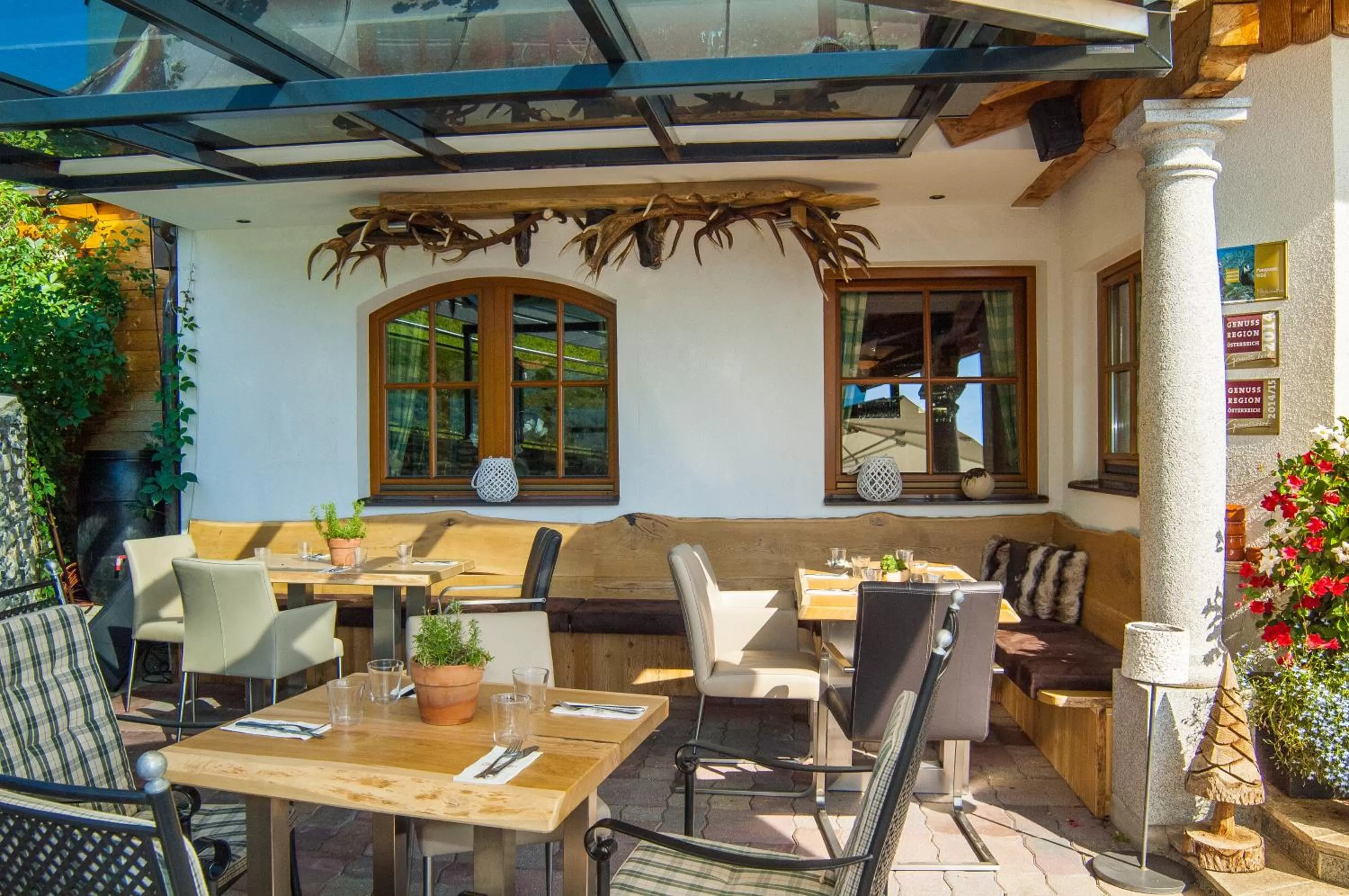 Garden view in Hotel und Alpen Apartments - Bürglhöh