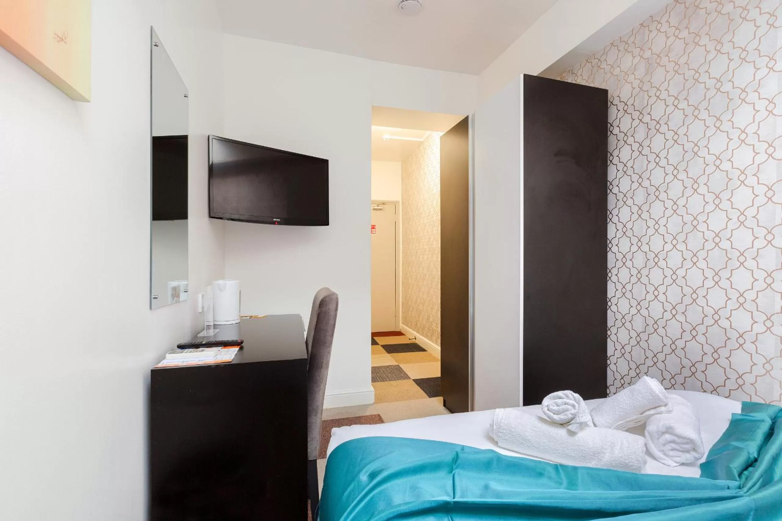 Bedroom, Bed in Central Hoxton Shoreditch