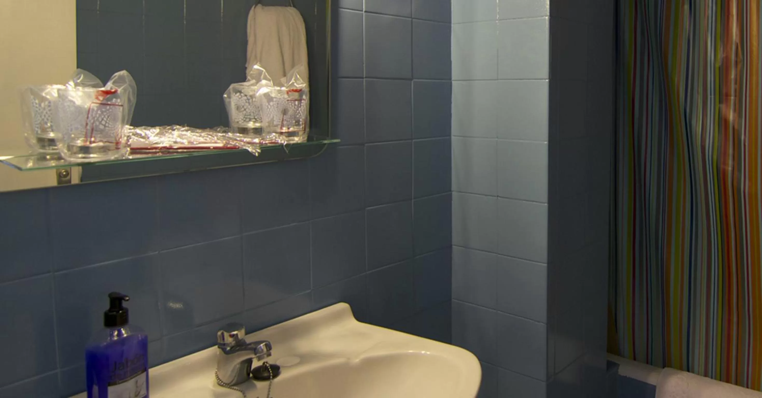 Bathroom in Hotel Tejuma