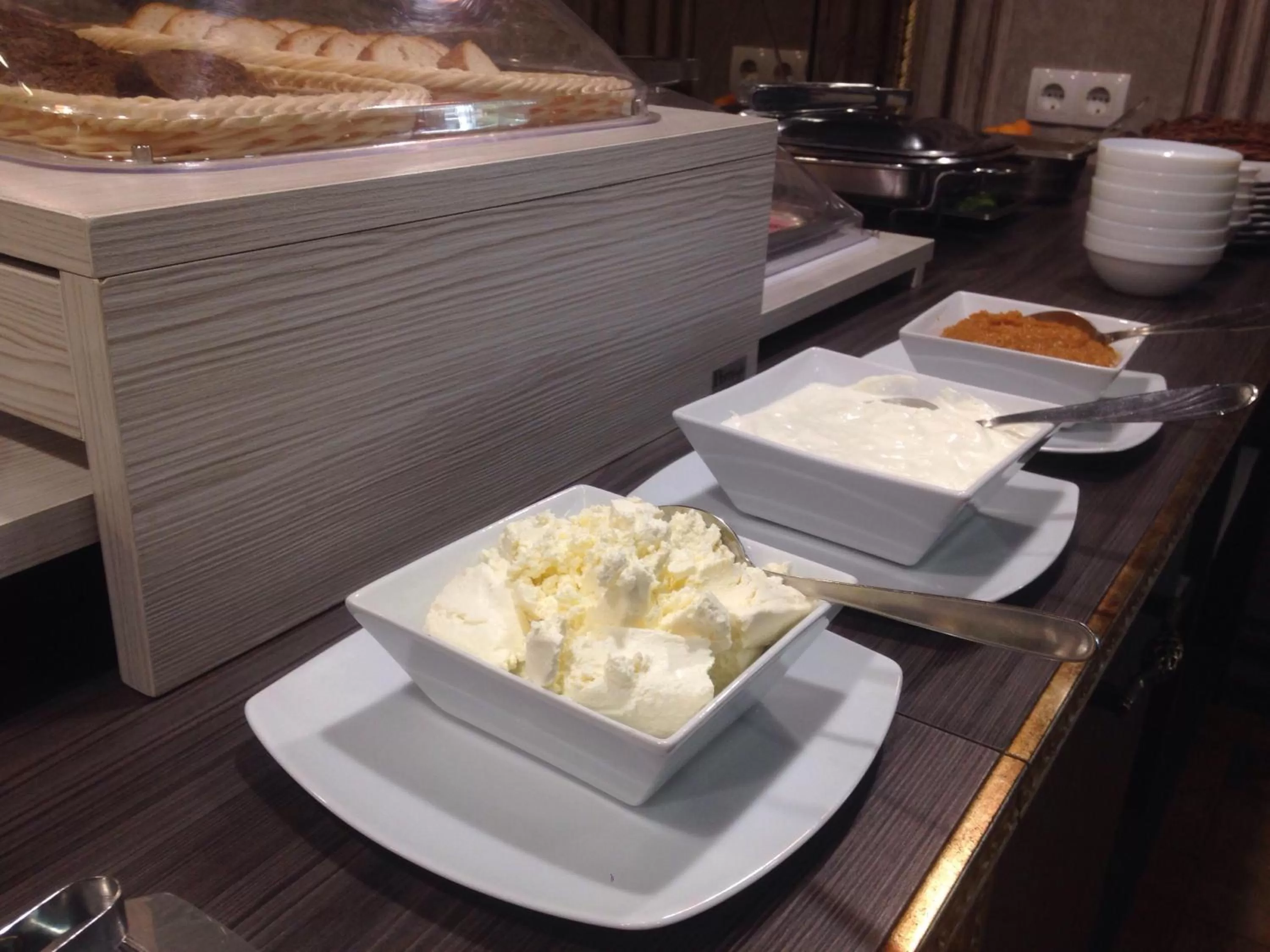 Buffet breakfast in Hotel Villa Natali