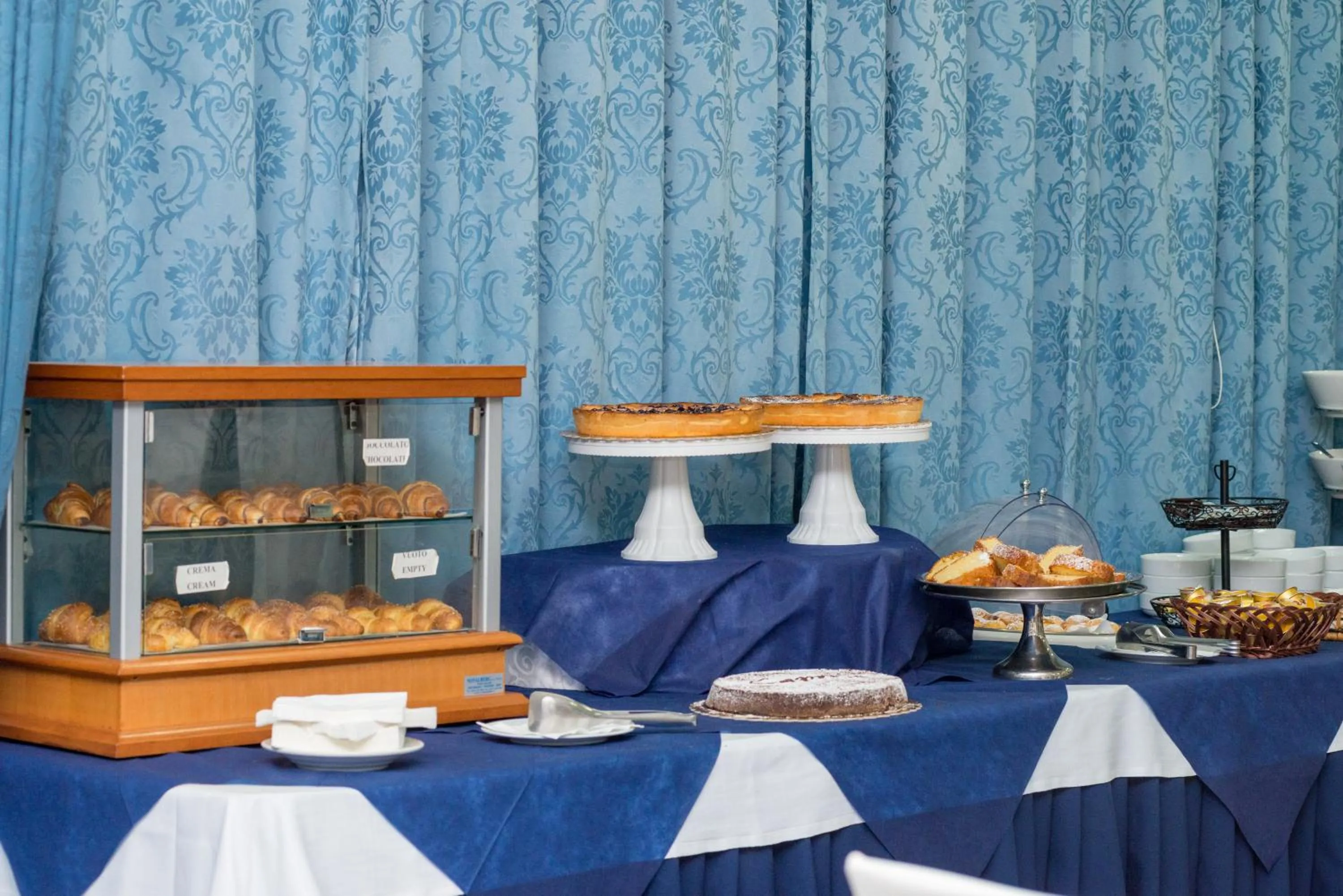 Breakfast in Hotel San Paolo