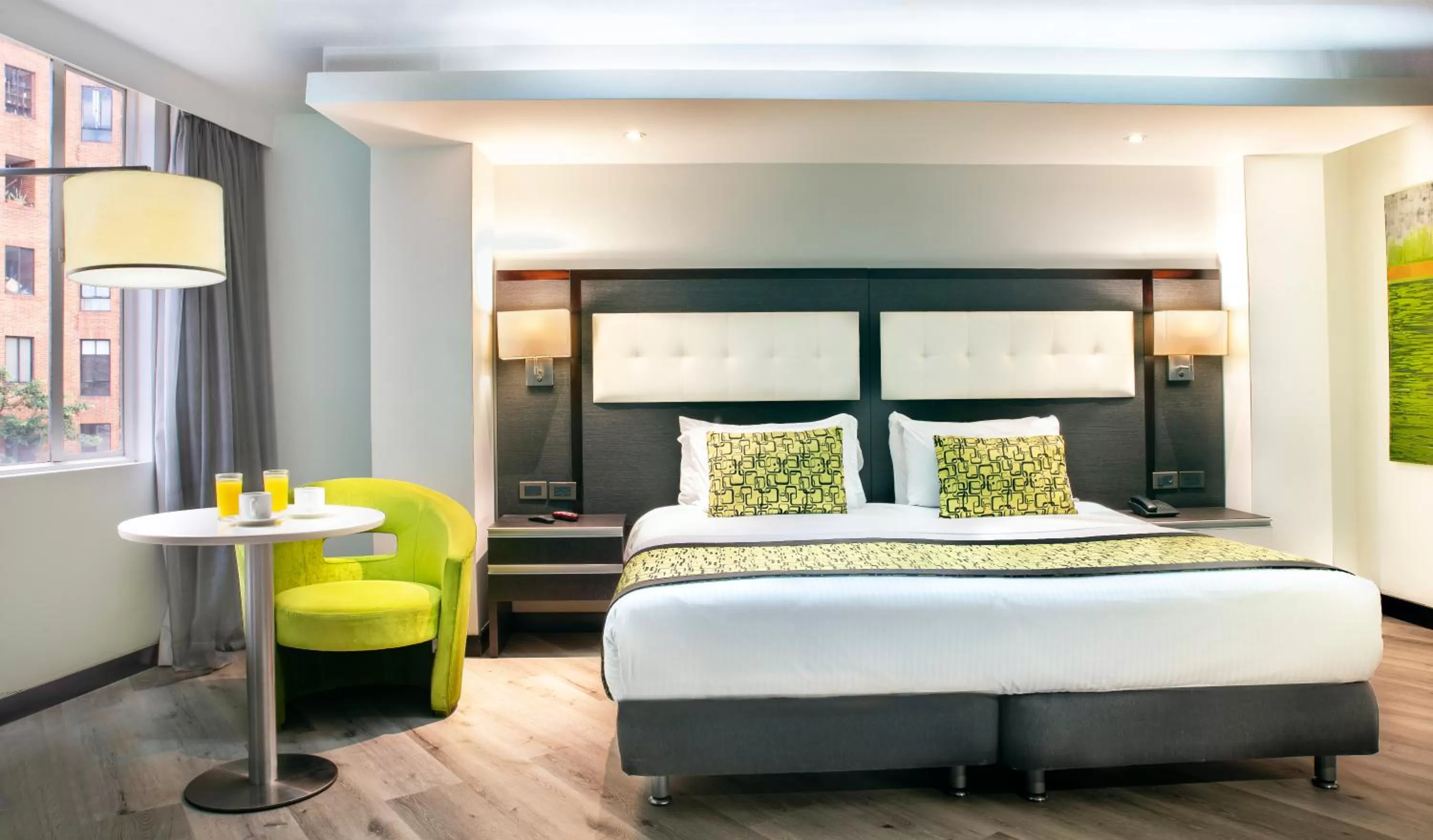 Photo of the whole room, Bed in Hotel City Bog Expo Museo