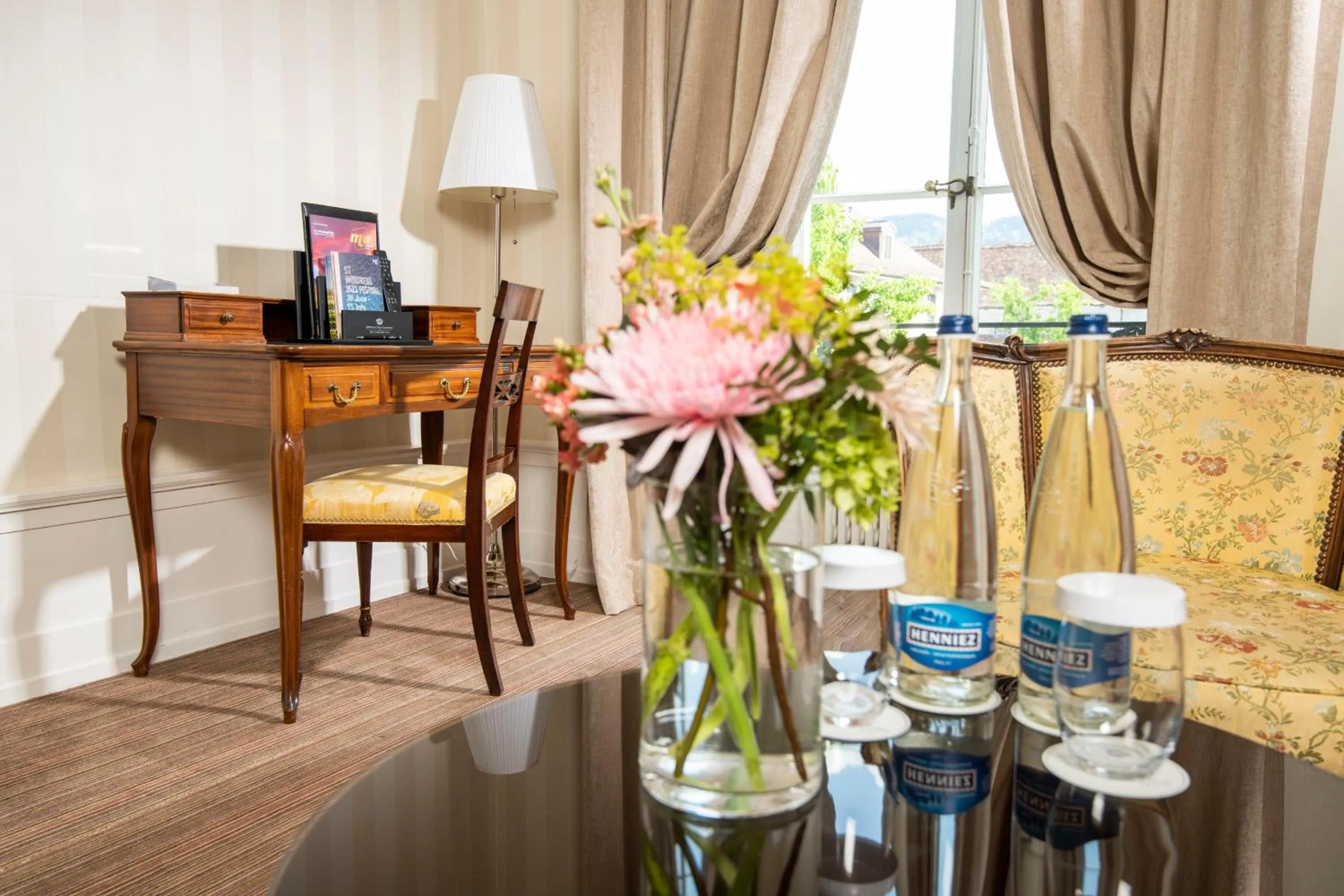 Living room in Hôtel Des Trois Couronnes & Spa - The Leading Hotels of the World