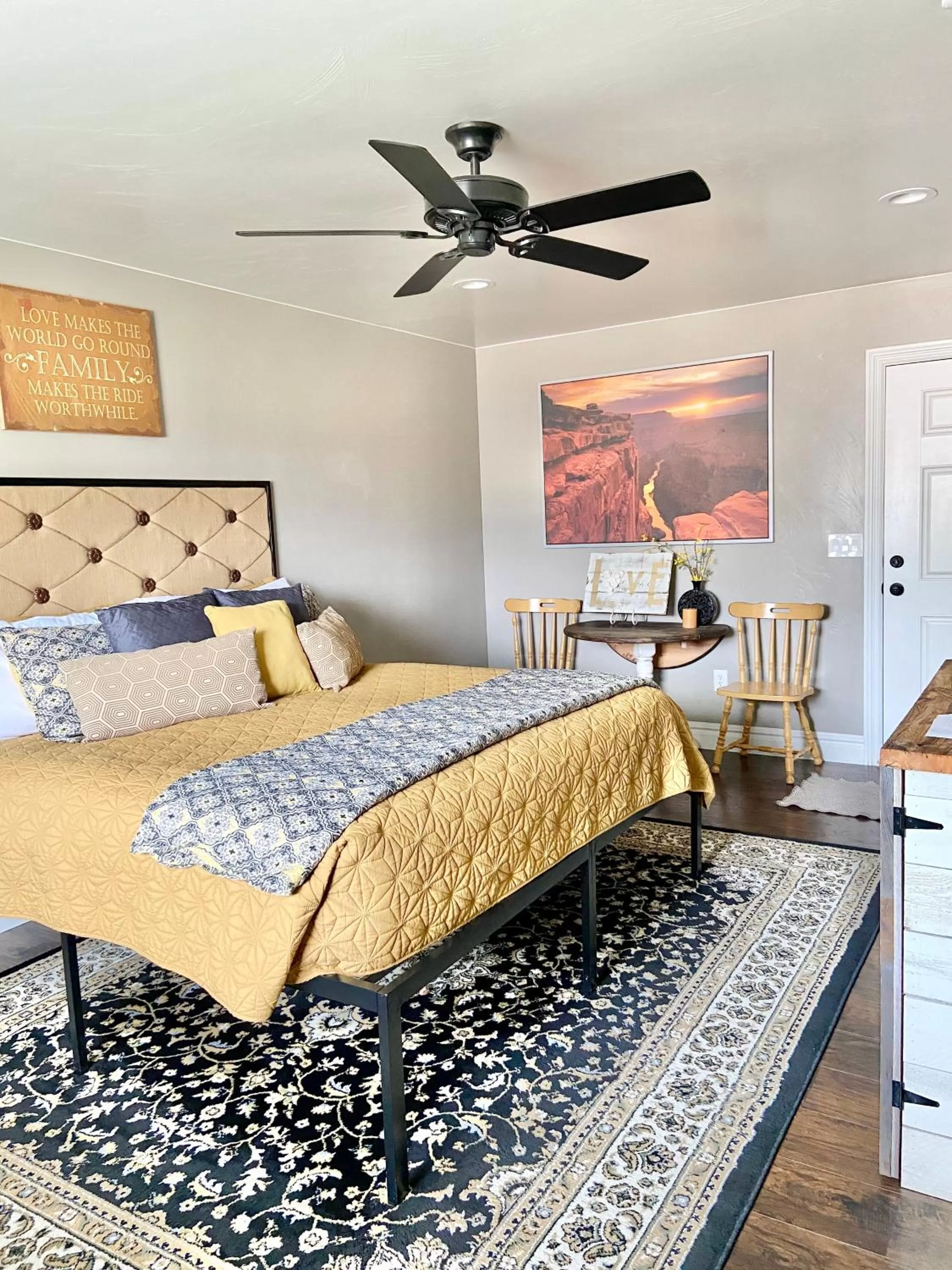 Bedroom, Bed in The Panguitch House