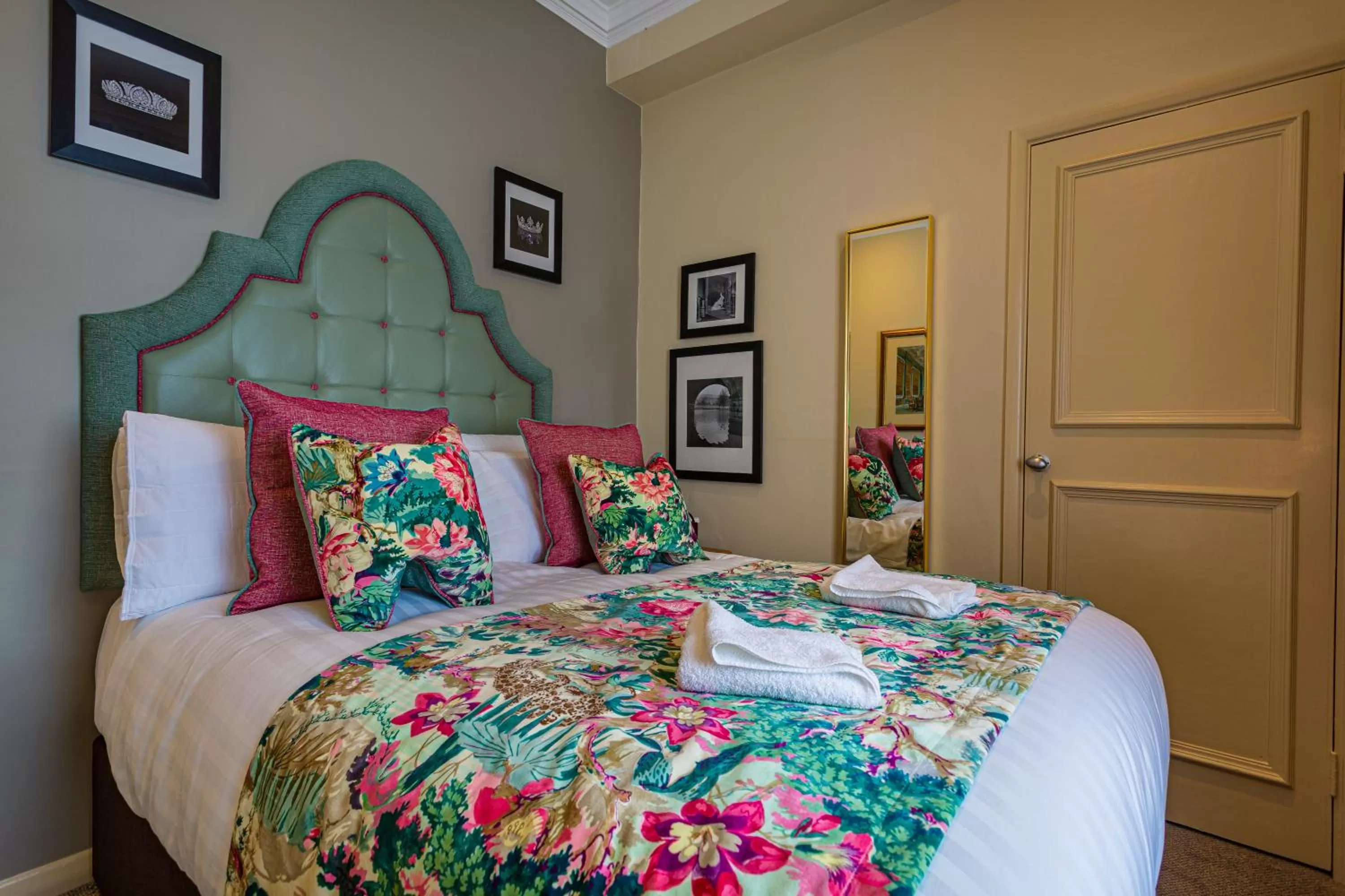 Bedroom, Bed in The Rutland Arms Hotel, Bakewell, Derbyshire - The Coaching Inn Group