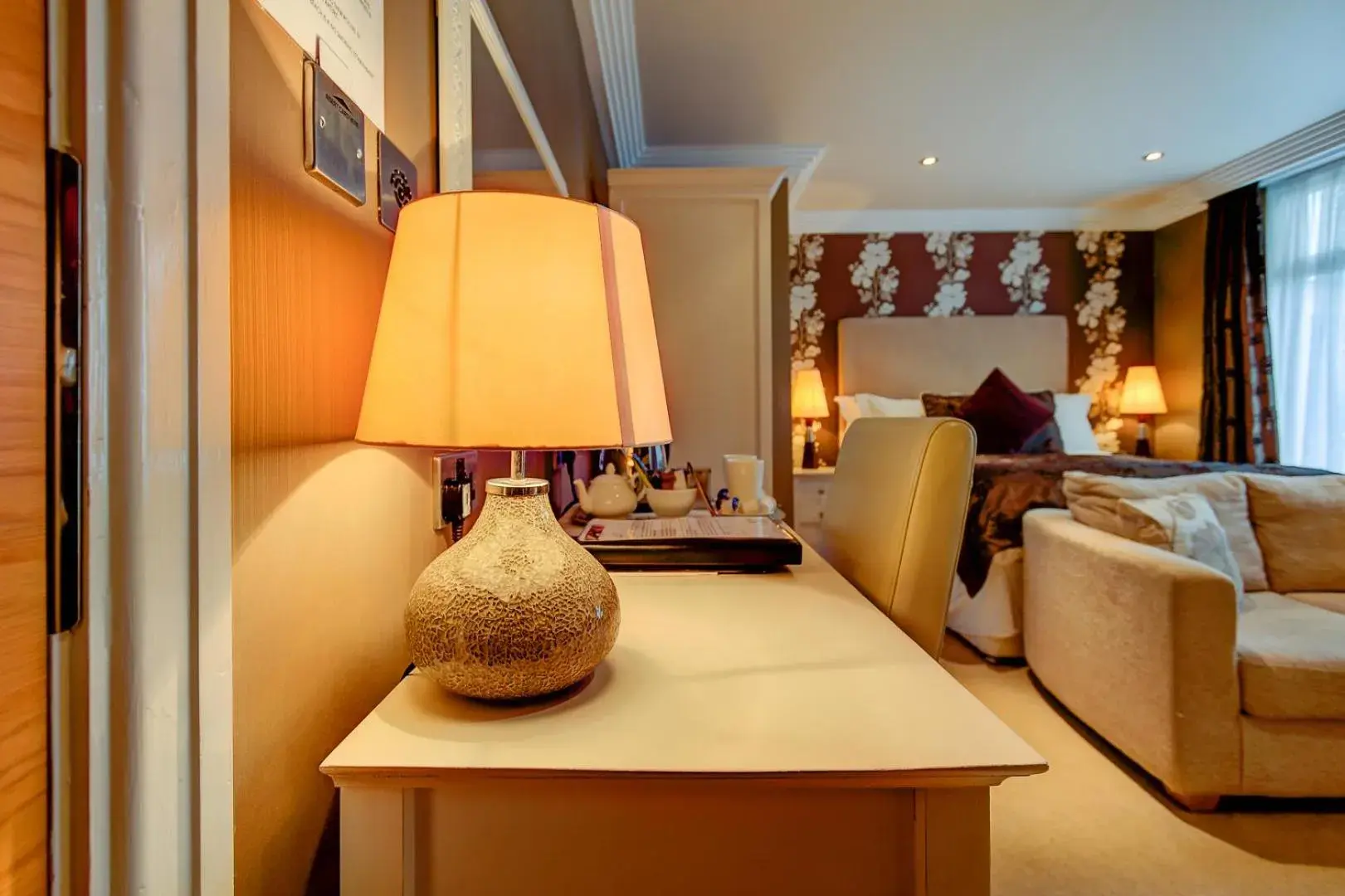 Luxury King Room - single occupancy - Second Floor in Number One South Beach Luxury King Room - single occupancy - Second Floor in Number One South Beach