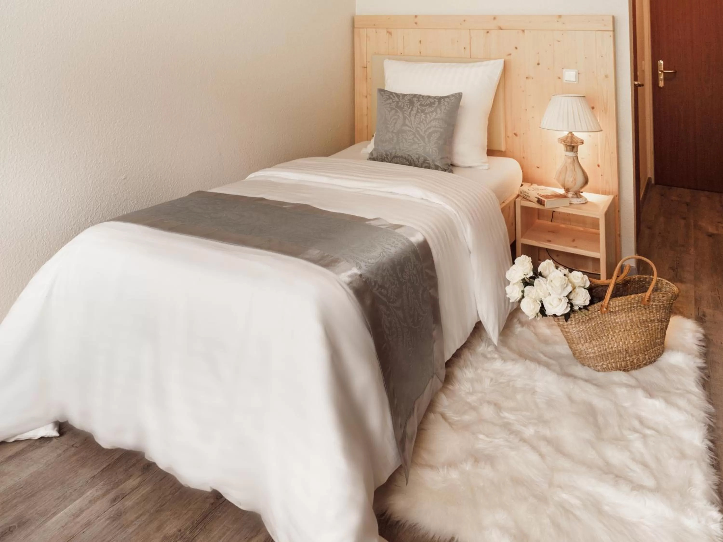 Bed in REGIOHOTEL Germania Bad Harzburg - #DirektAmKurpark #Wellnessbereich #Frühstücksbuffet #FreeParking