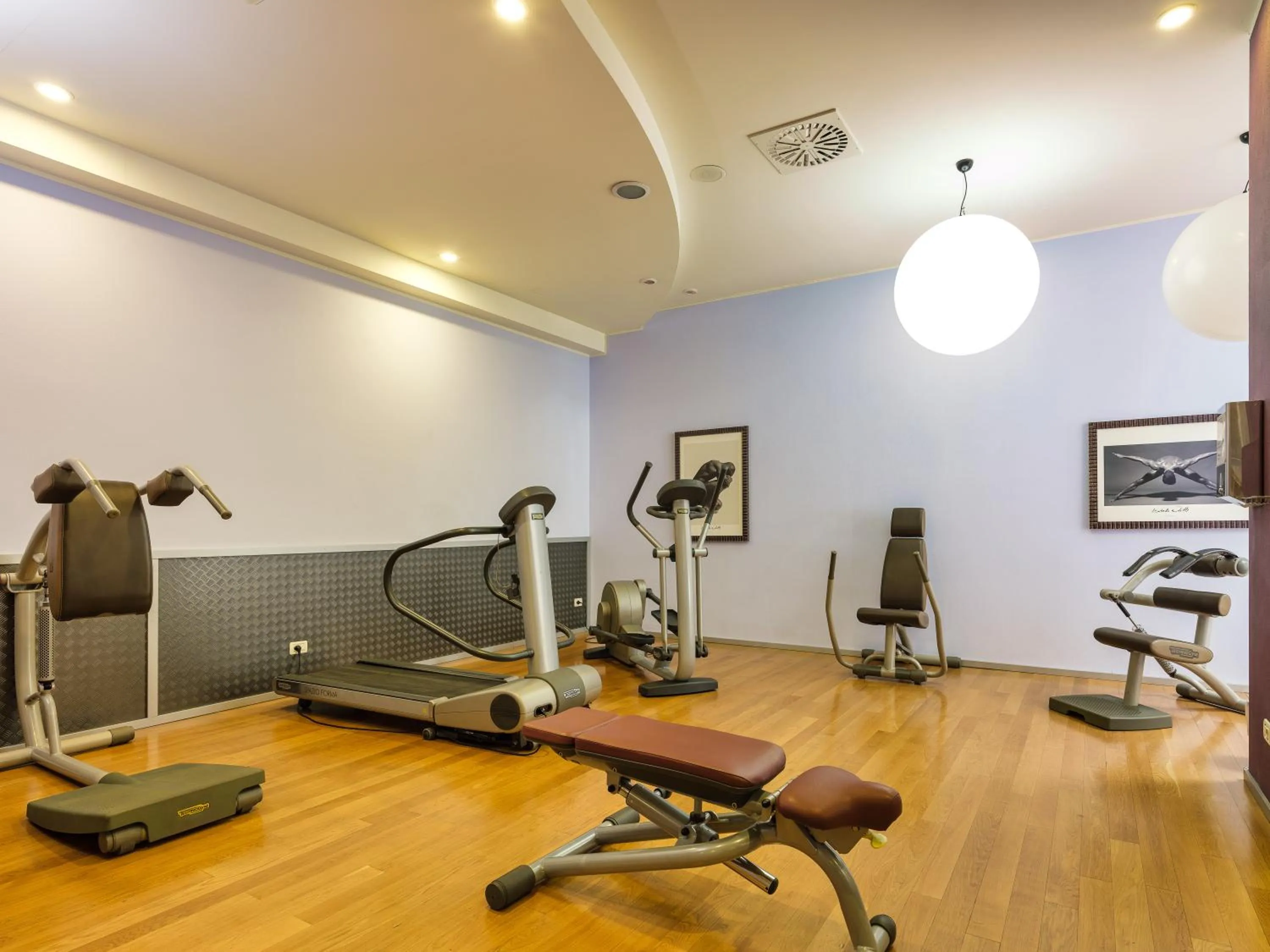 Fitness centre/facilities in Parc Hotel Germano Suites & Apartments