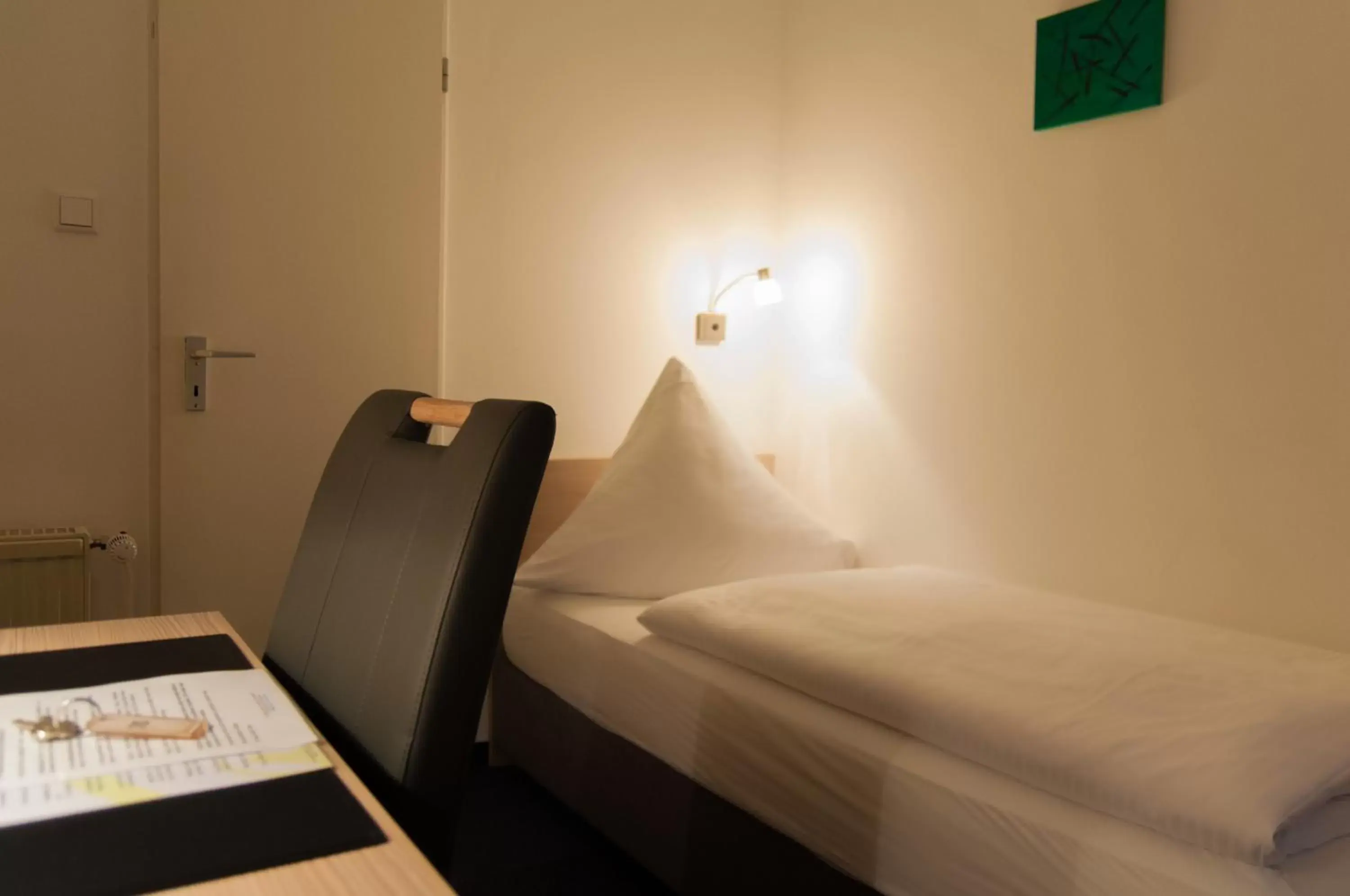 Standard Single Room - single occupancy in also-Hotel an der Hardt Standard Single Room - single occupancy in also-Hotel an der Hardt