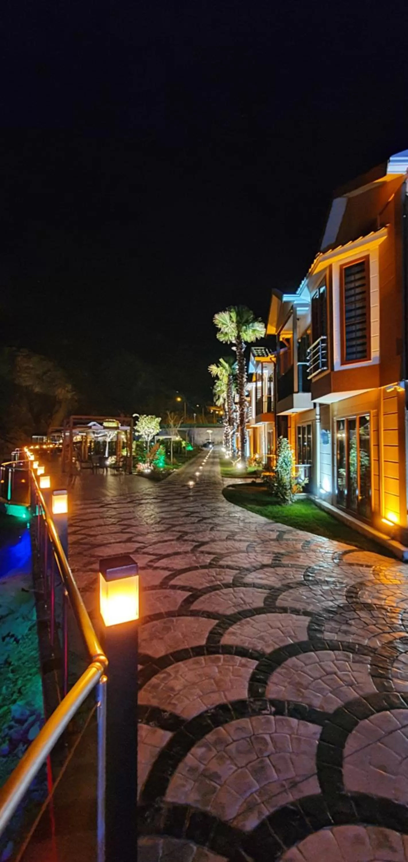 Night in Villa Da Otel