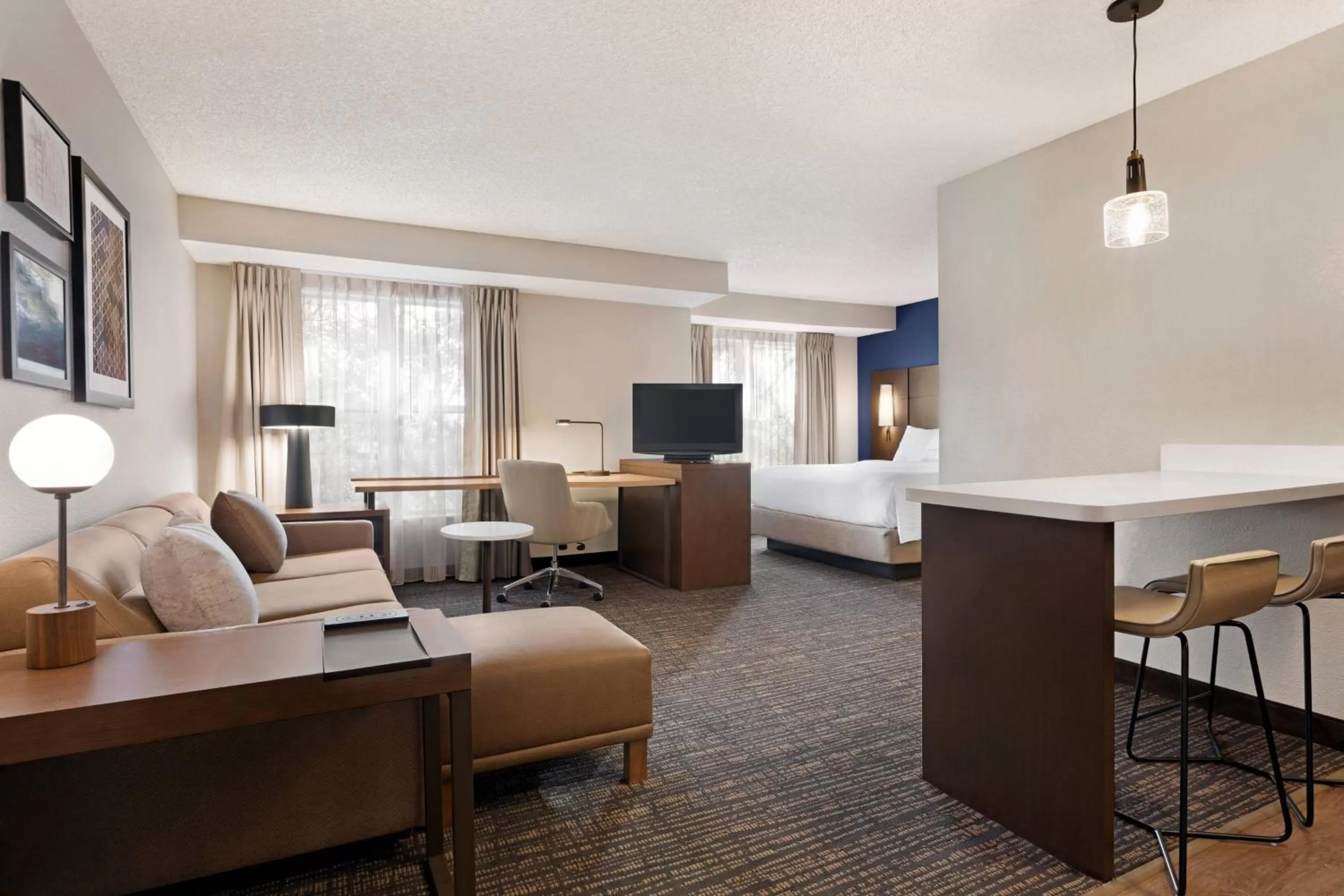 Photo of the whole room, Bed in Residence Inn by Marriott Roseville