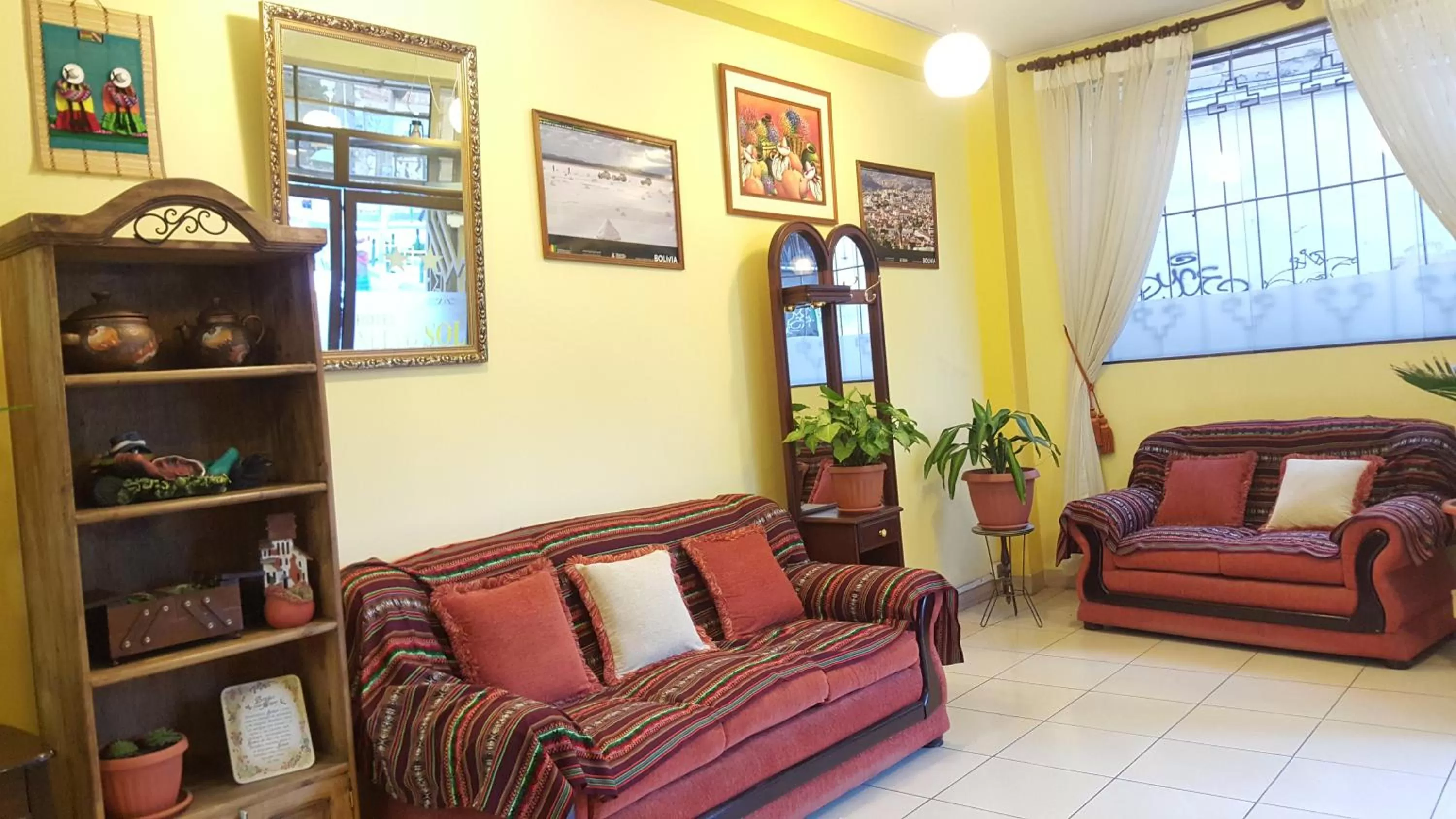 Decorative detail, Seating Area in Hotel Nuevo Sol