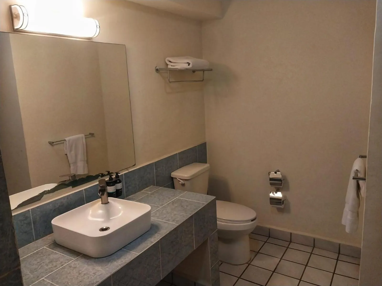 Bathroom in Santa Maria del Cabo