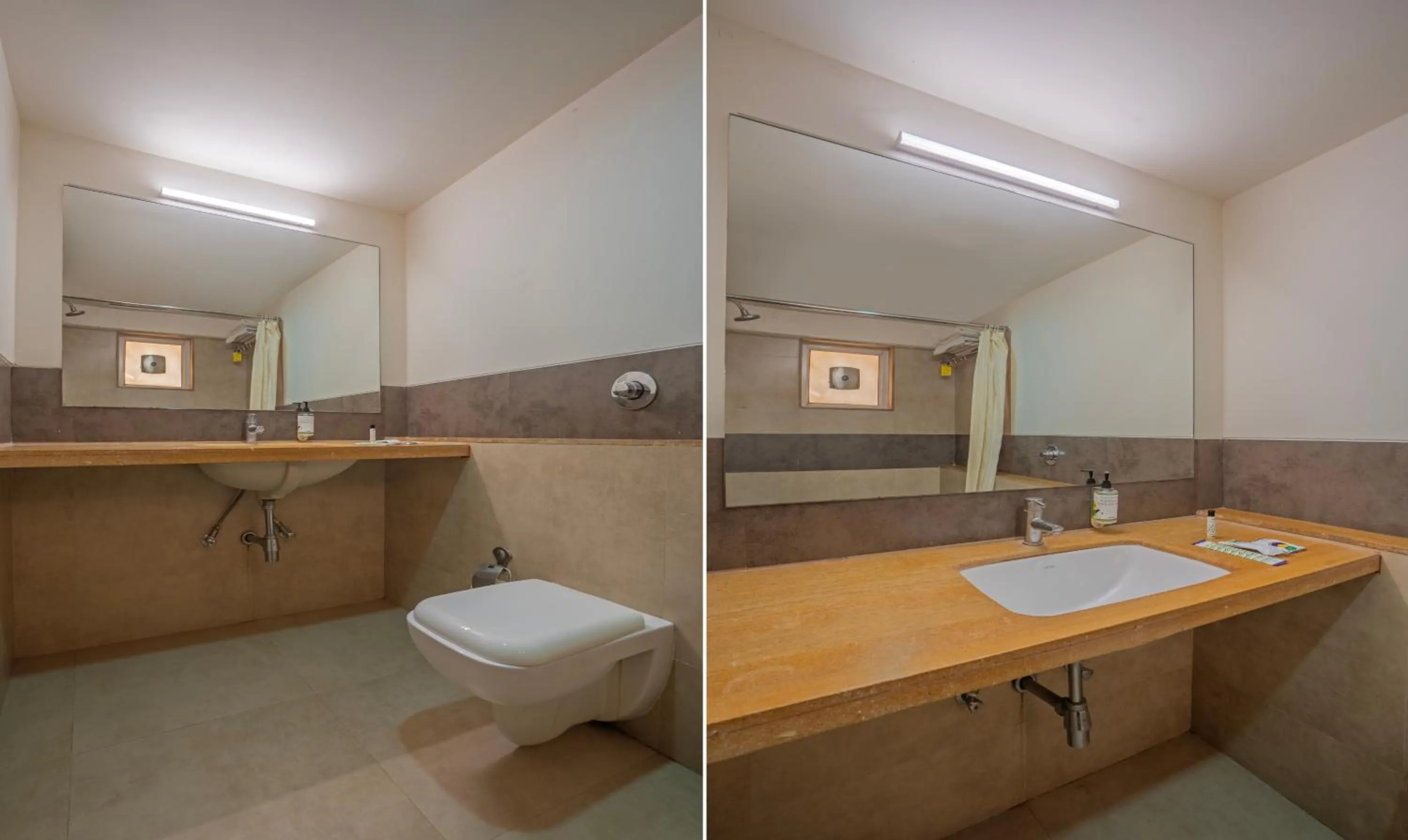 Bathroom in Hotel Casa, Vadodara