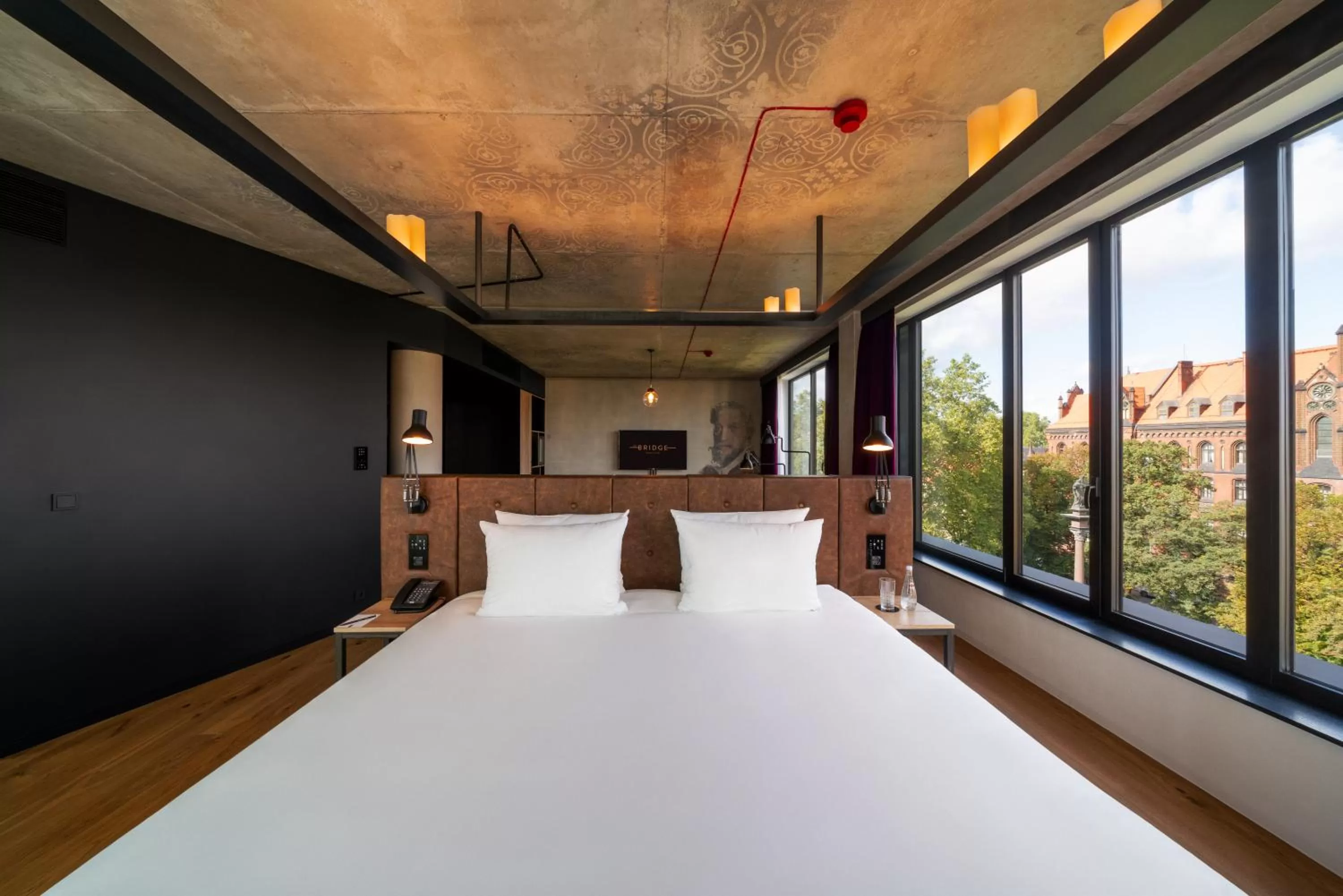 Bedroom, Bed in The Bridge Wroclaw - MGallery