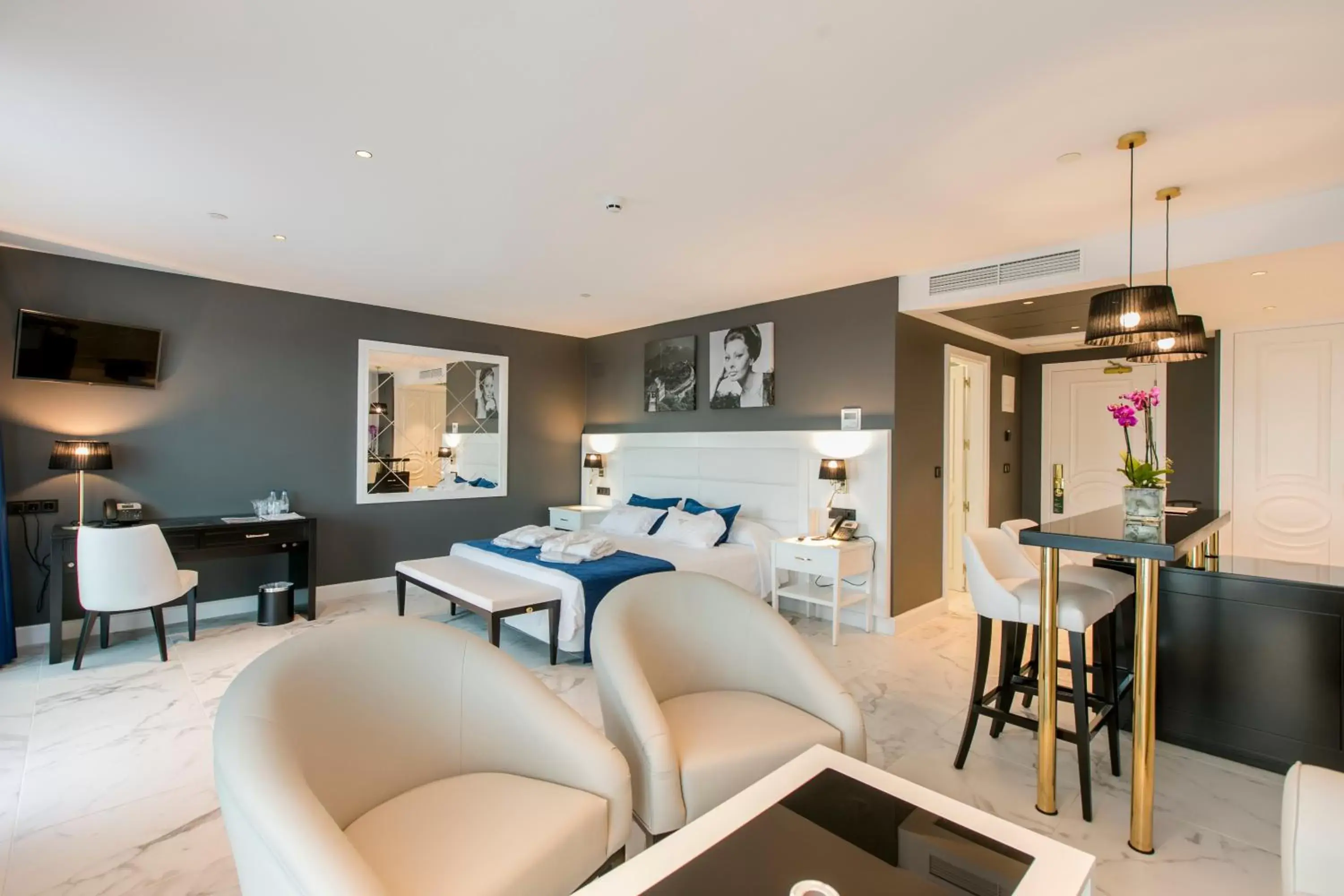 Superior Double Room (3 Adults) in Four Points by Sheraton Costa Blanca Resort Superior Double Room (3 Adults) in Four Points by Sheraton Costa Blanca Resort