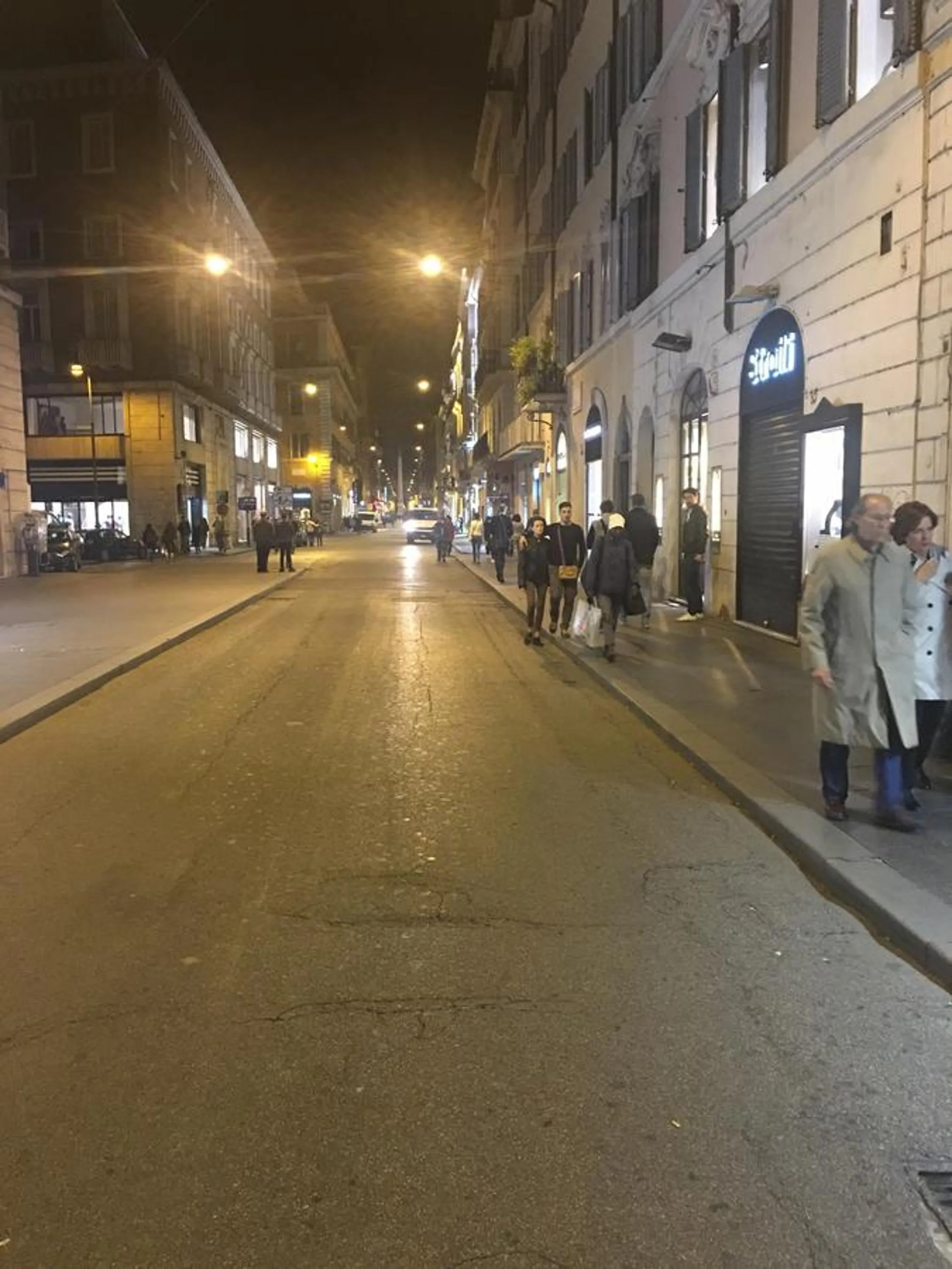 Property building in Condotti Apartment