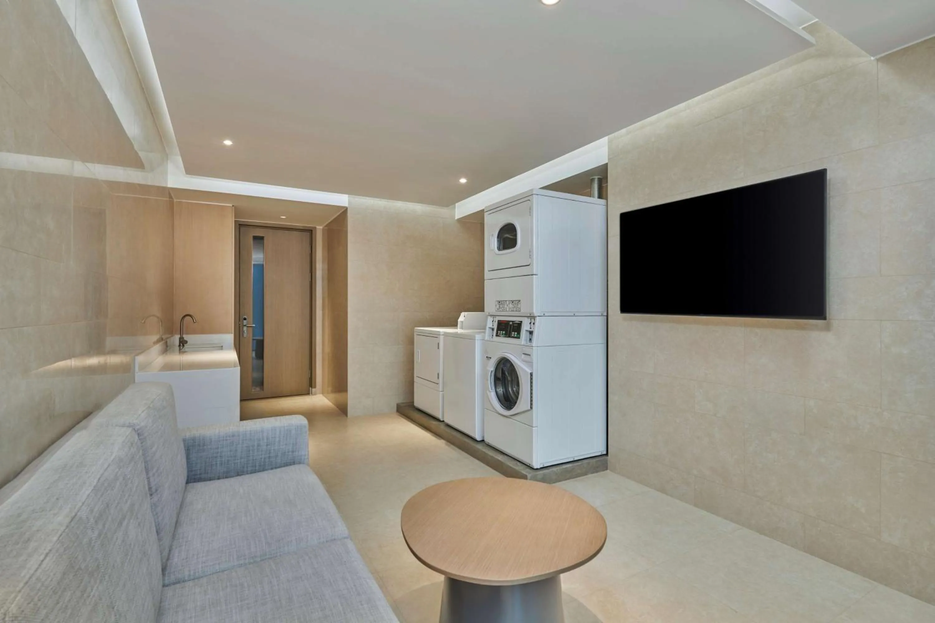 Property building in Hilton Garden Inn Shenzhen Guangming