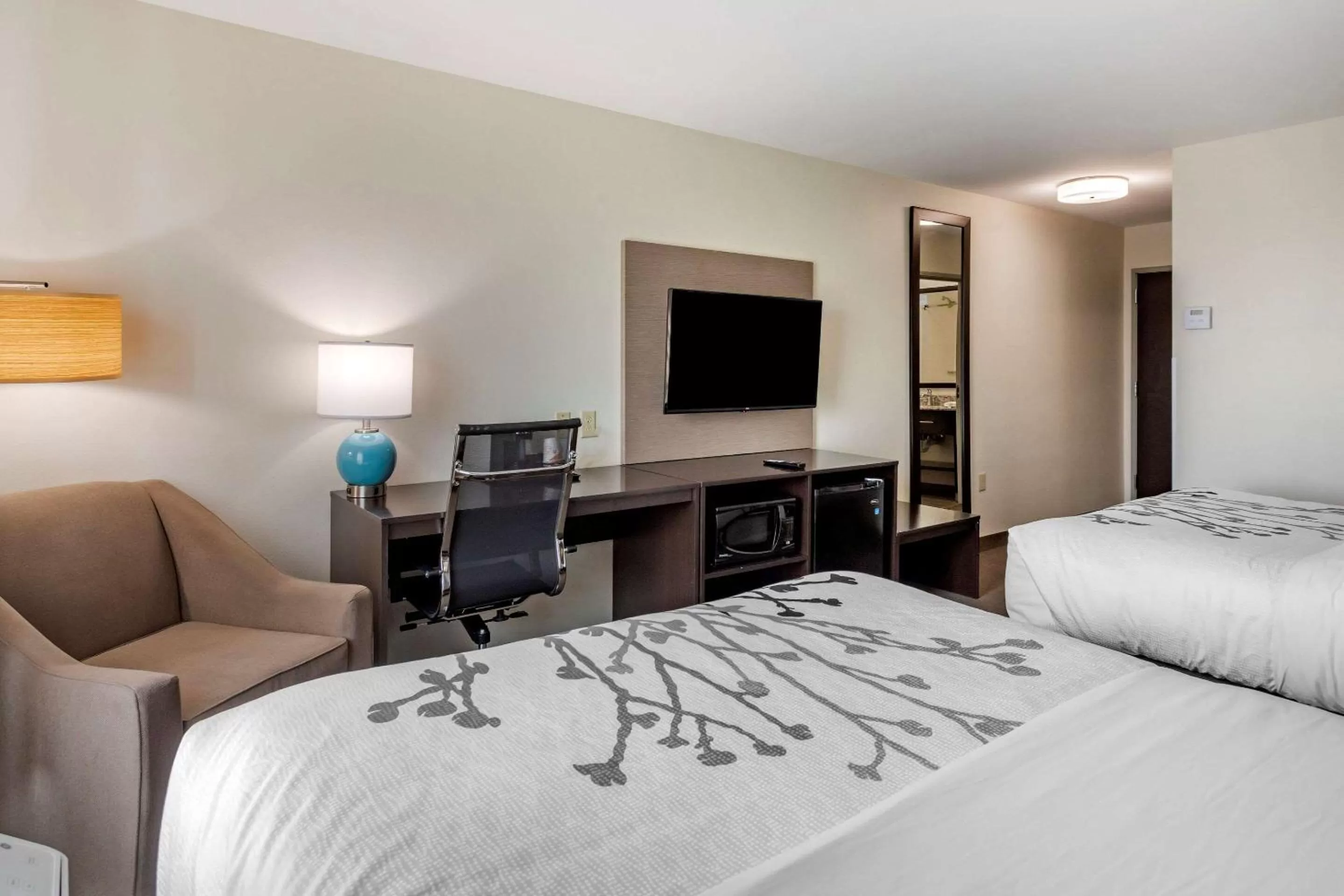 Bedroom in Sleep Inn Bowling Green North