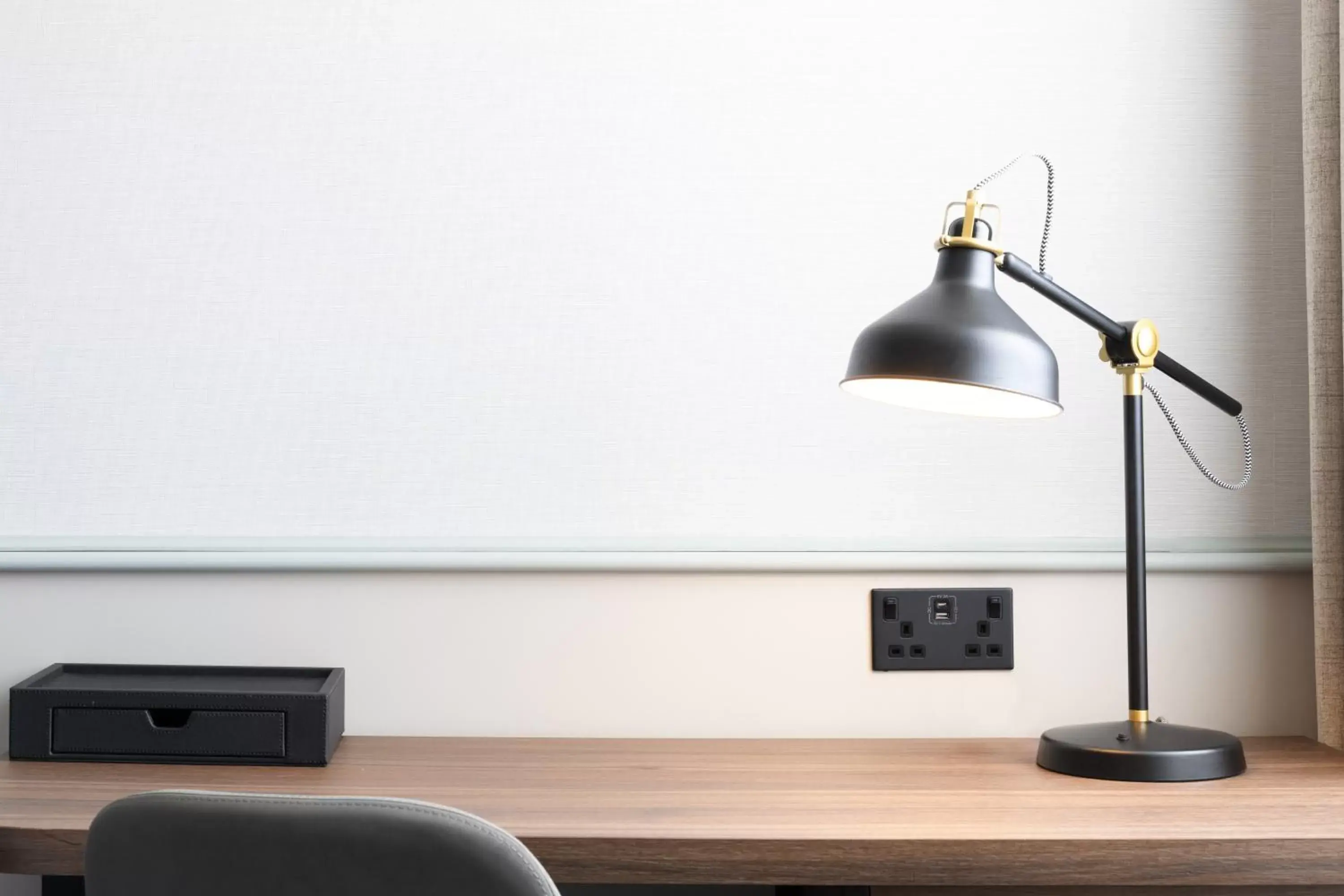 Compact Double Room in Four Points by Sheraton Edinburgh Compact Double Room in Four Points by Sheraton Edinburgh